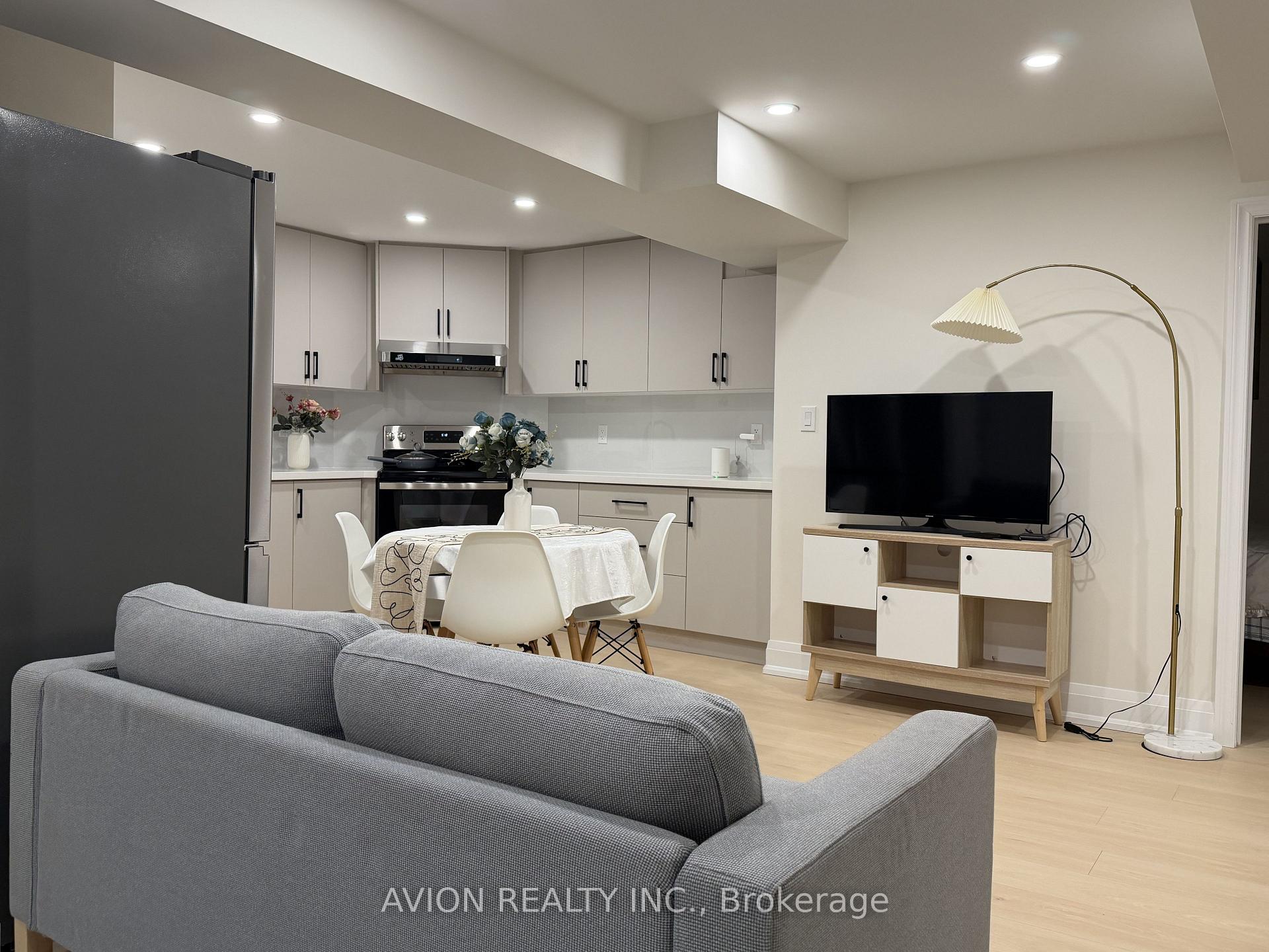 Photo 8 of Unit Basement, 79 Sweet Water Crescent, Richmond Hill, Westbrook — HOMEH