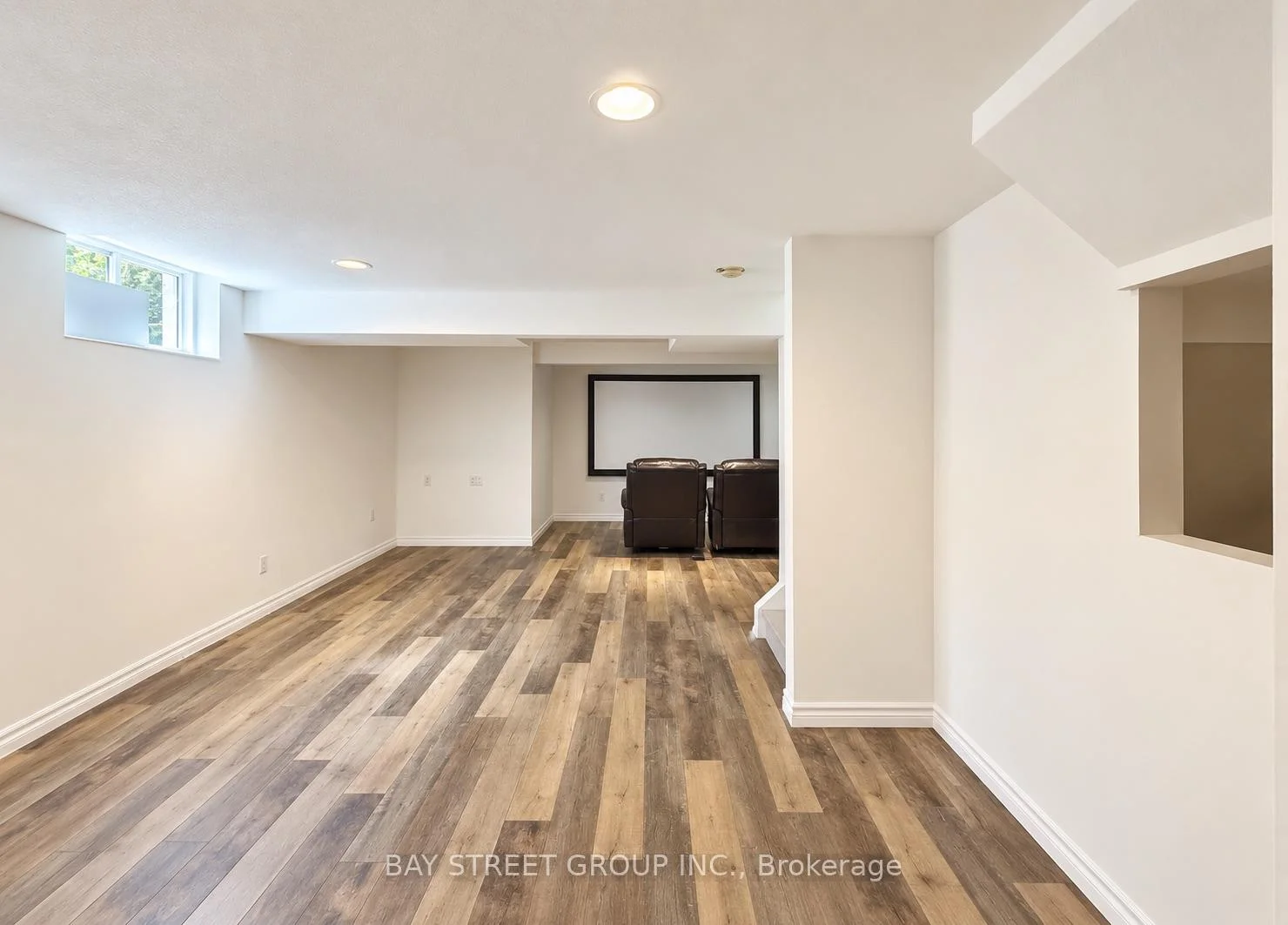 Photo 6 of 513 Mariner Drive, Waterloo, Eastbridge — HOMEH