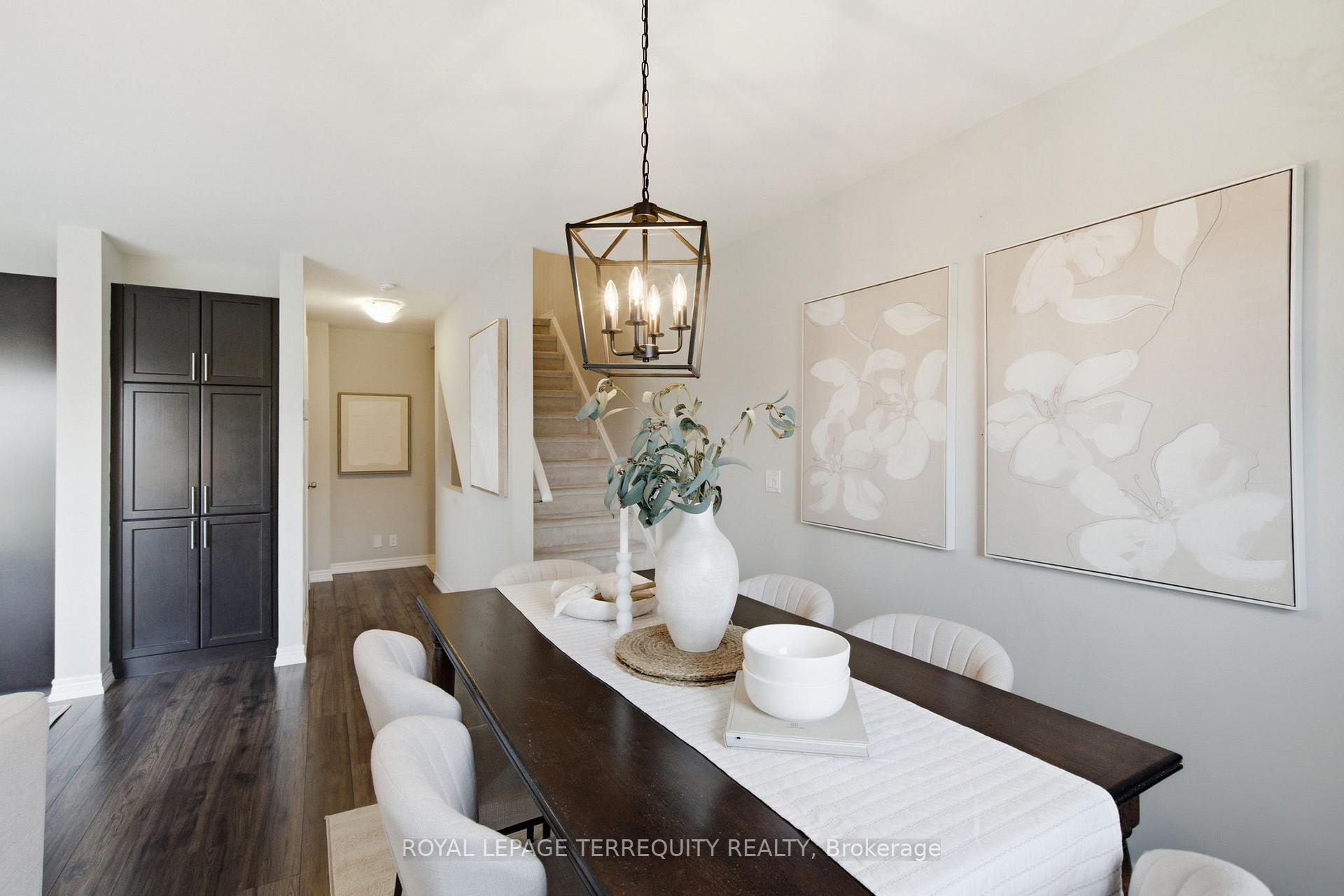 Photo 9 of 52 Artania Street, Oshawa, Windfields — HOMEH