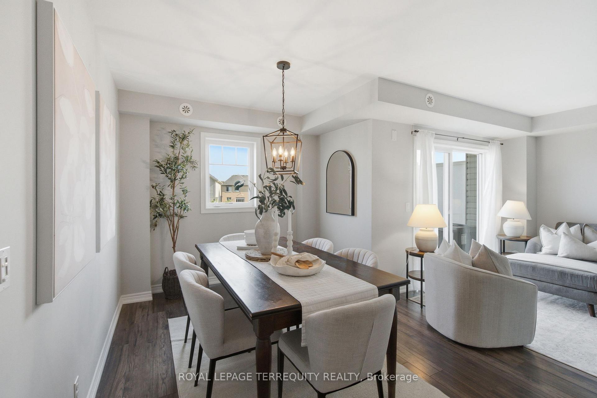Photo 10 of 52 Artania Street, Oshawa, Windfields — HOMEH