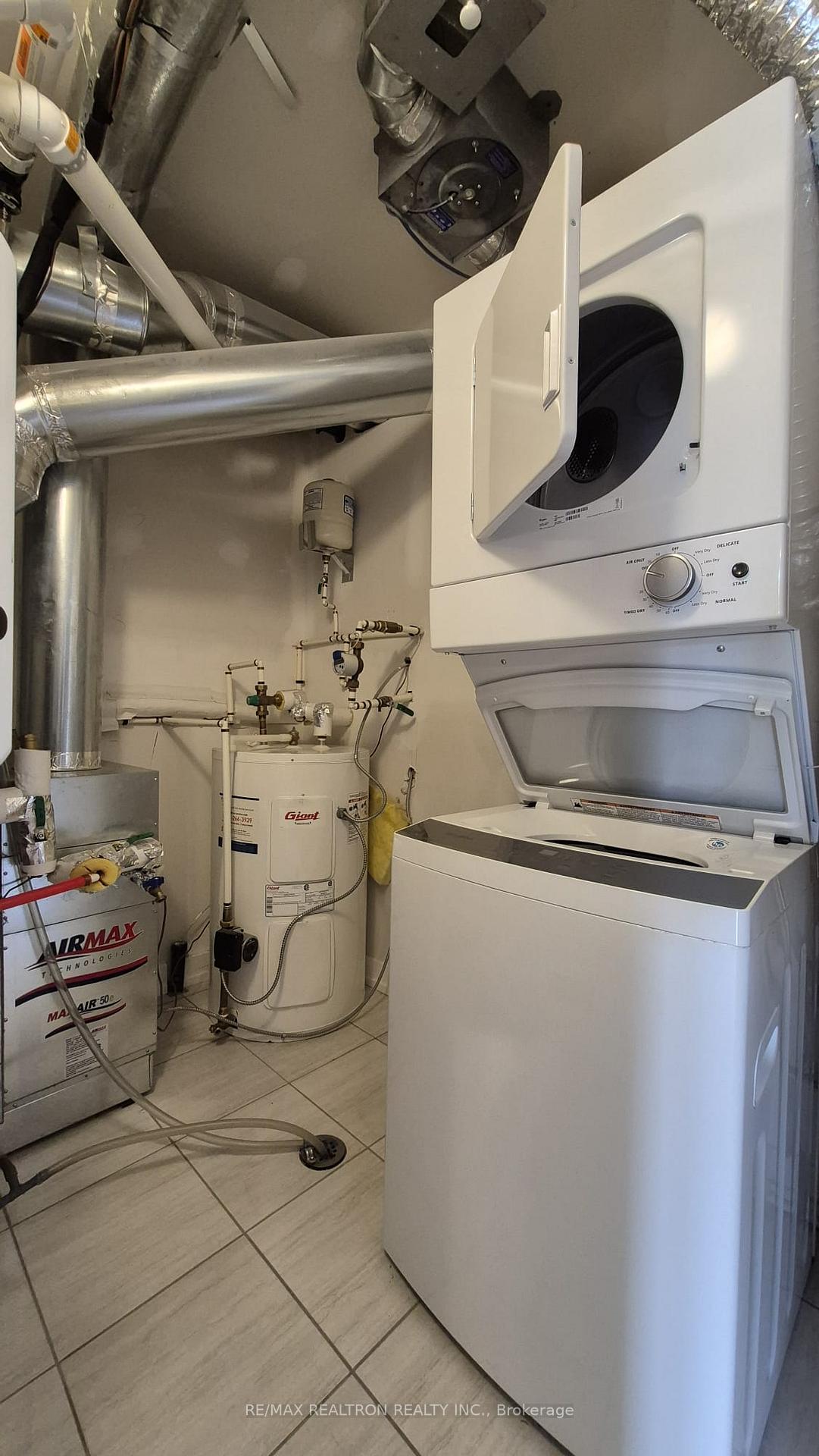 Photo 19 of Unit 2120, 2 Westmeath Lane, Markham, Cornell — HOMEH