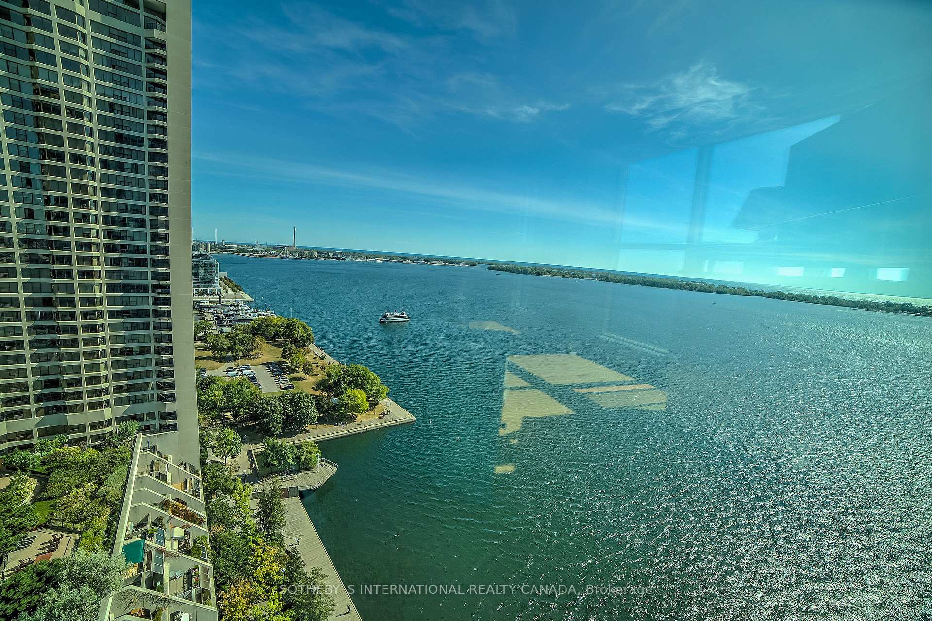 Photo 10 of Unit 1207, 99 Harbour Square, Toronto, Waterfront Communities — HOMEH