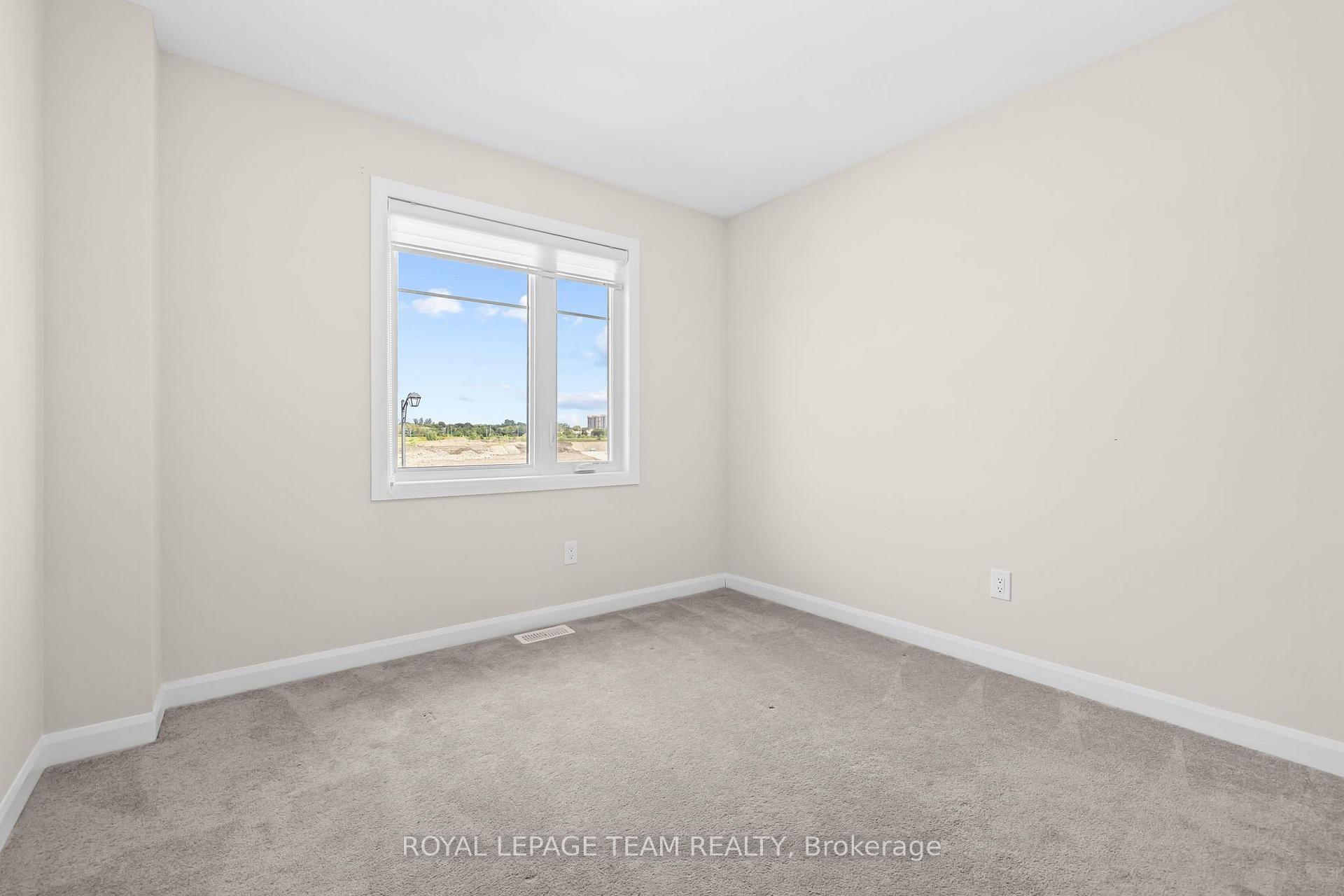 Photo 16 of 521 Winterset Road, Ottawa, Kanata - Kanata Lakes/Heritage Hills — HOMEH