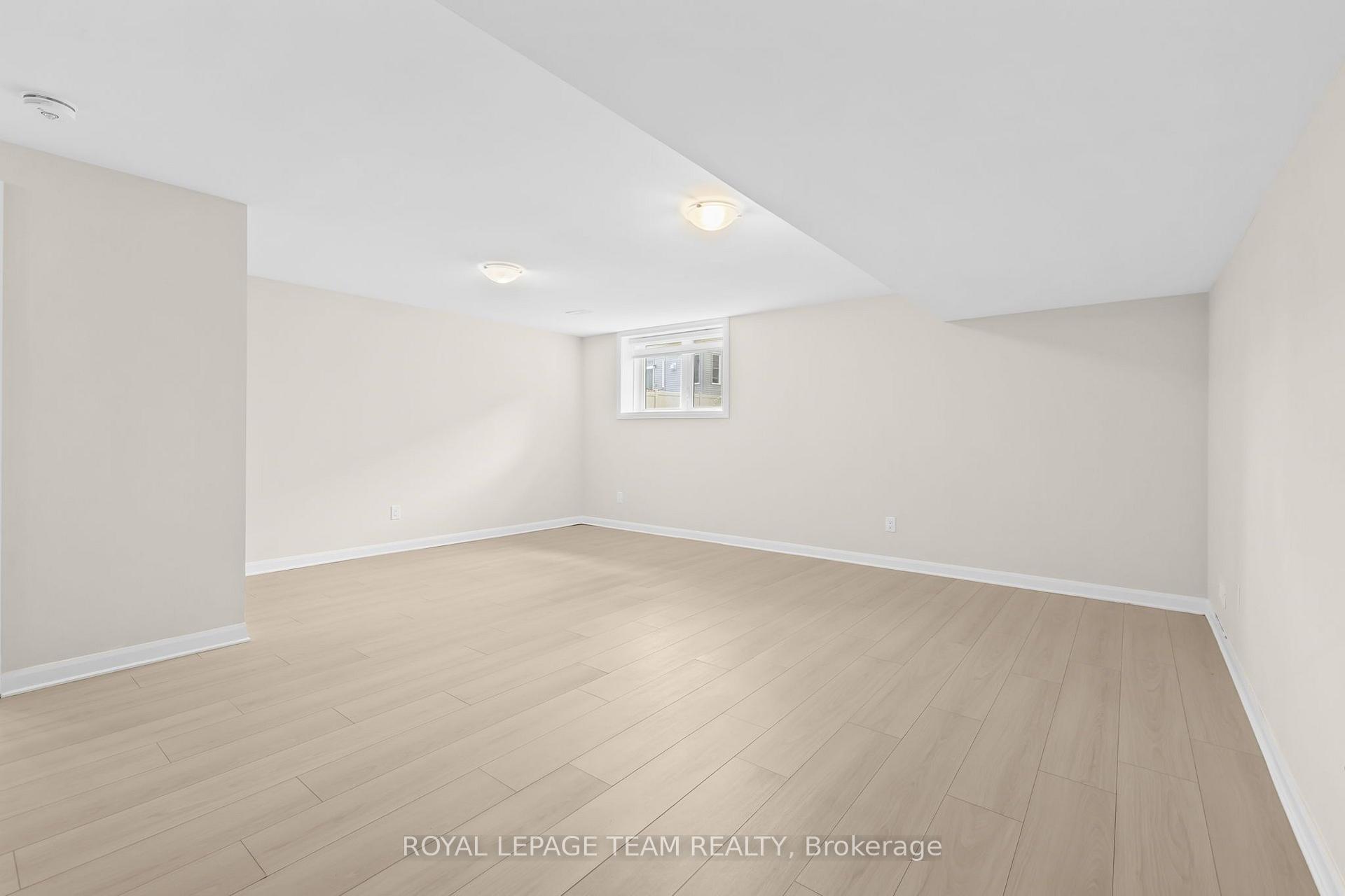 Photo 19 of 521 Winterset Road, Ottawa, Kanata - Kanata Lakes/Heritage Hills — HOMEH