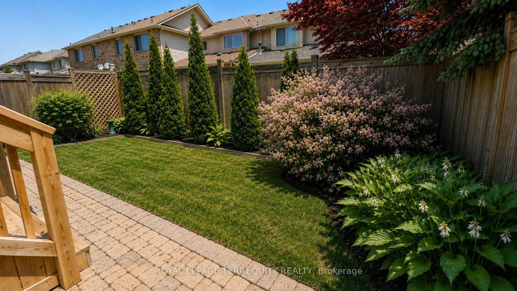 Photo 4 of 2223 Jillian Lane, Oakville, Westmount — HOMEH