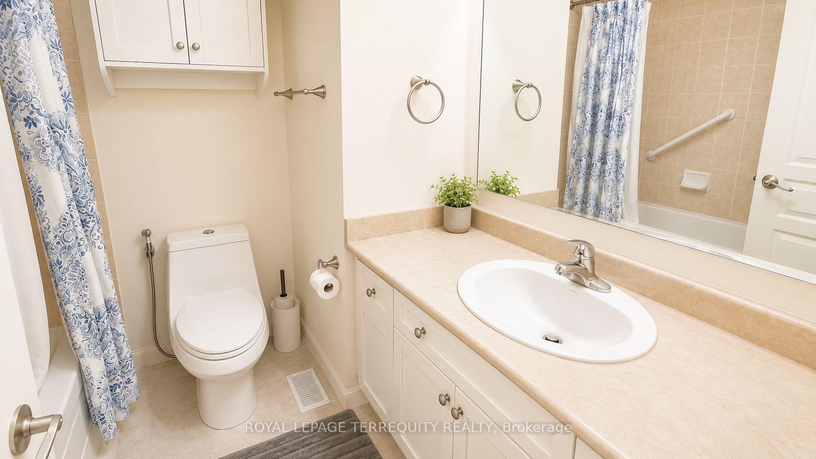 Photo 18 of 2223 Jillian Lane, Oakville, Westmount — HOMEH