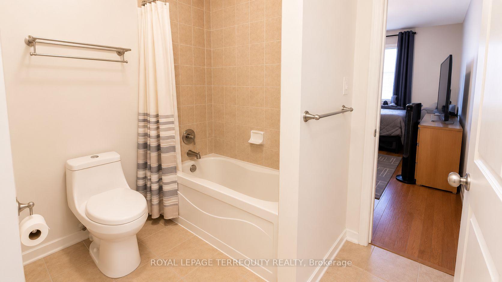 Photo 27 of 2223 Jillian Lane, Oakville, Westmount — HOMEH