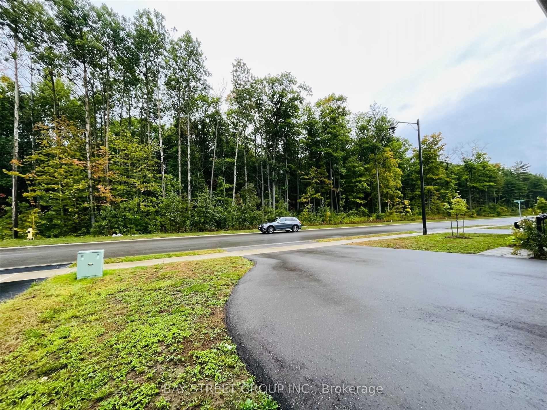 Photo 2 of 25 Mcisaac Drive, Springwater, Centre Vespra — HOMEH