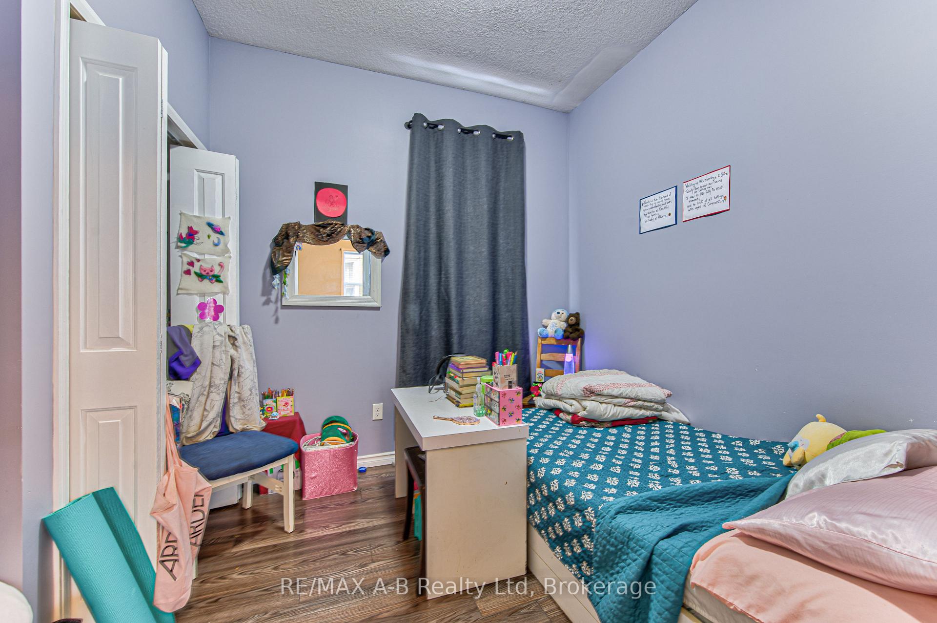 Photo 15 of 40 Douro Street, Stratford — HOMEH
