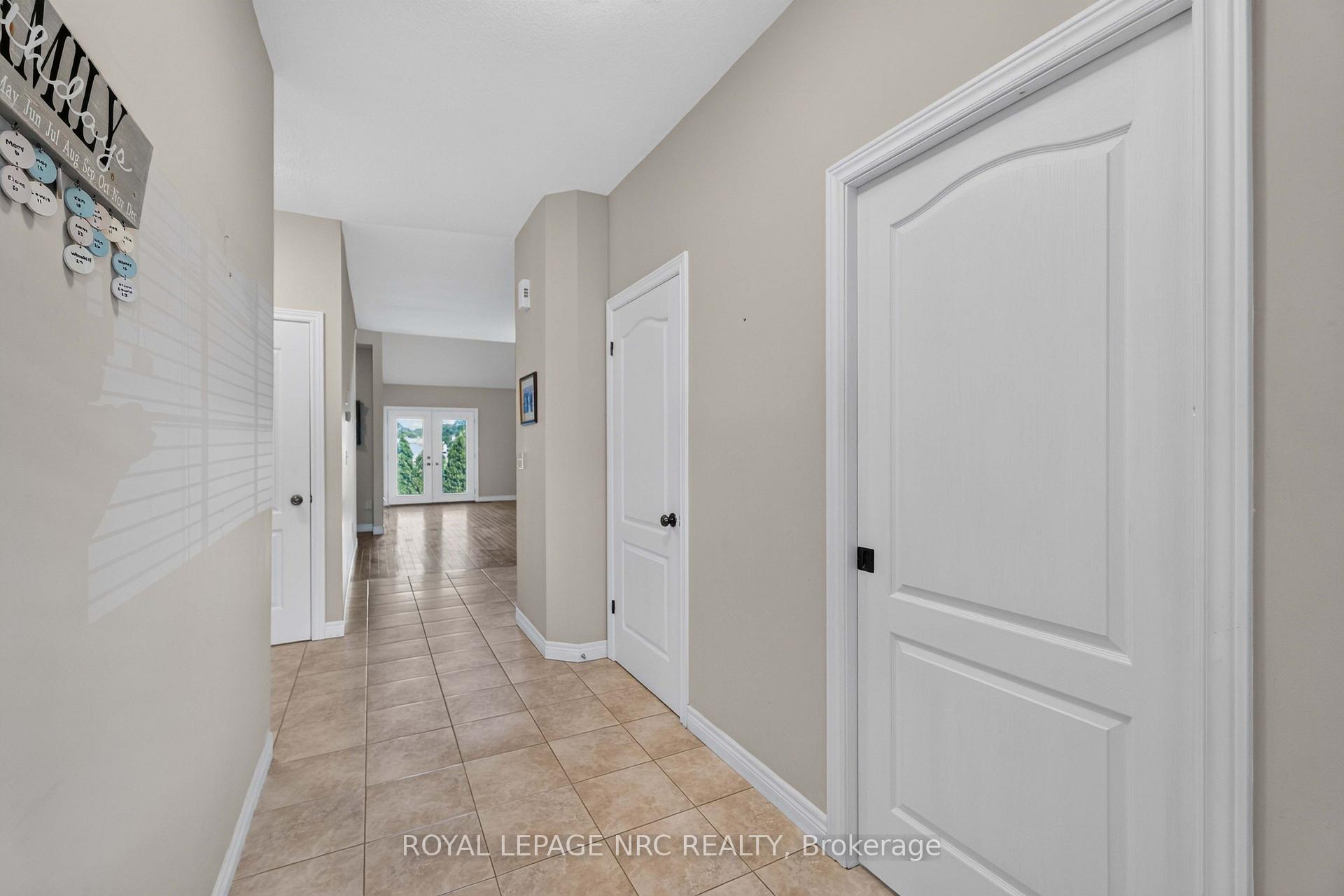 Photo 8 of 82 Maple Street, Port Colborne, Sugarloaf — HOMEH