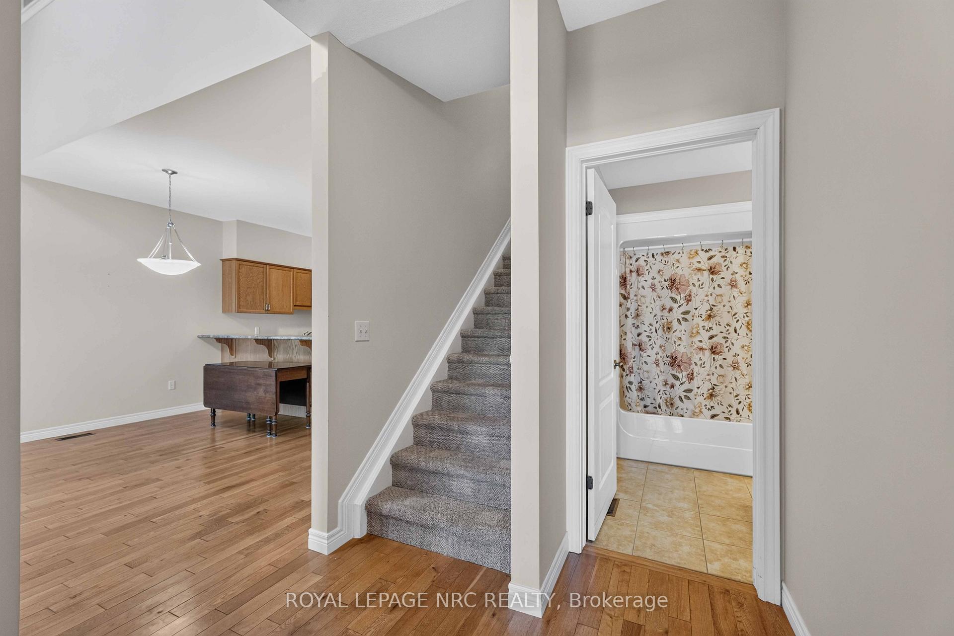 Photo 28 of 82 Maple Street, Port Colborne, Sugarloaf — HOMEH