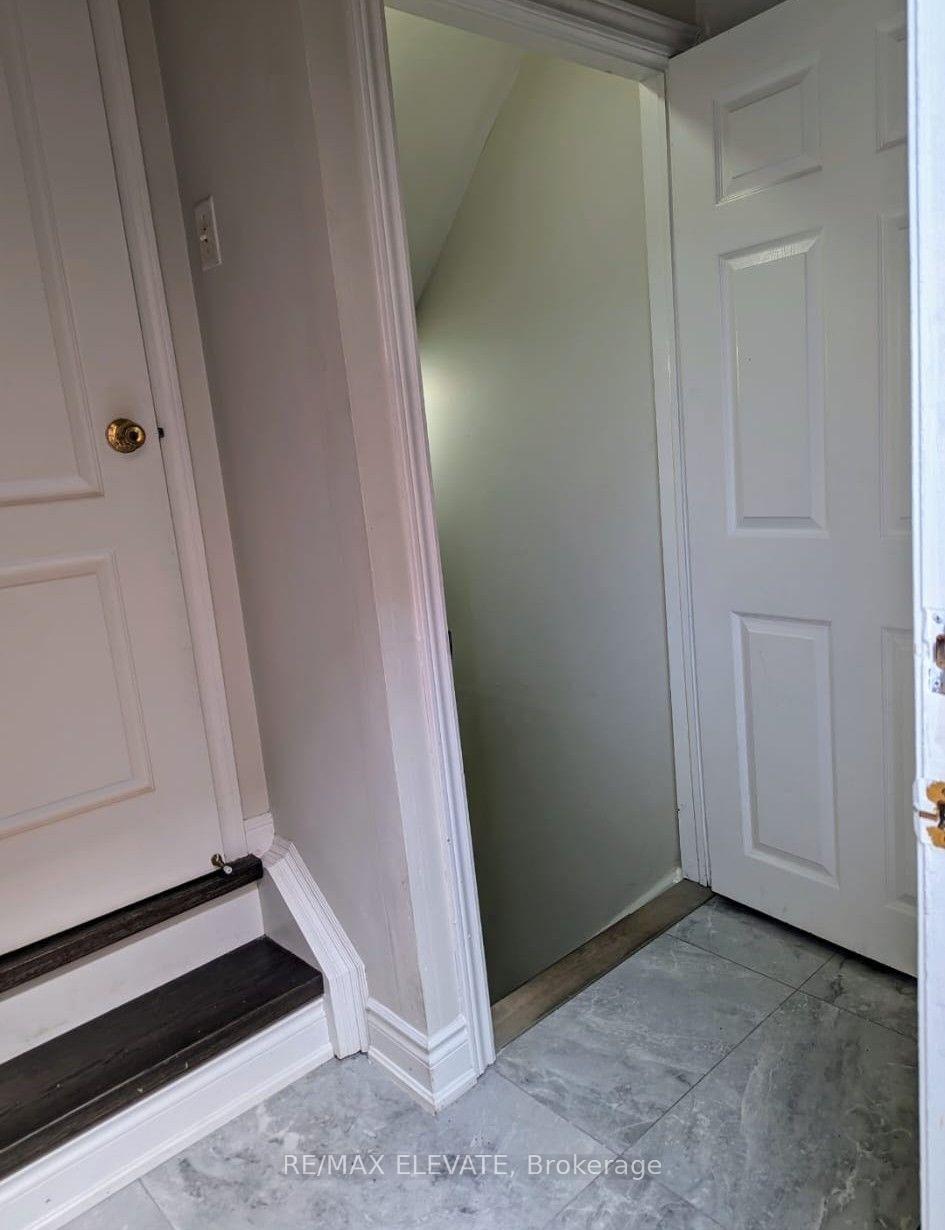 Photo 3 of 101 Knotwood Crescent, Scarborough, Rouge — HOMEH
