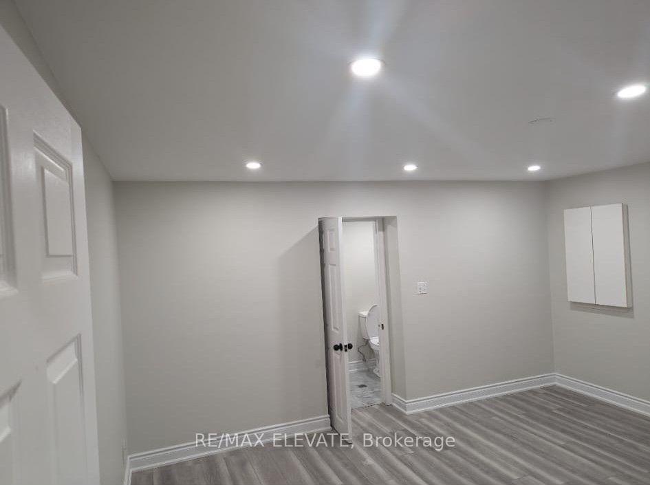 Photo 10 of 101 Knotwood Crescent, Scarborough, Rouge — HOMEH