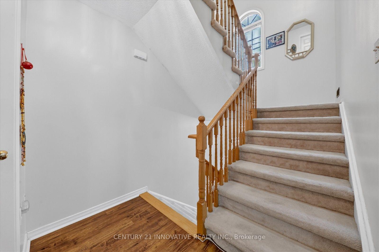 Photo 20 of 28 Eli Shackleton Court, Scarborough, West Hill — HOMEH