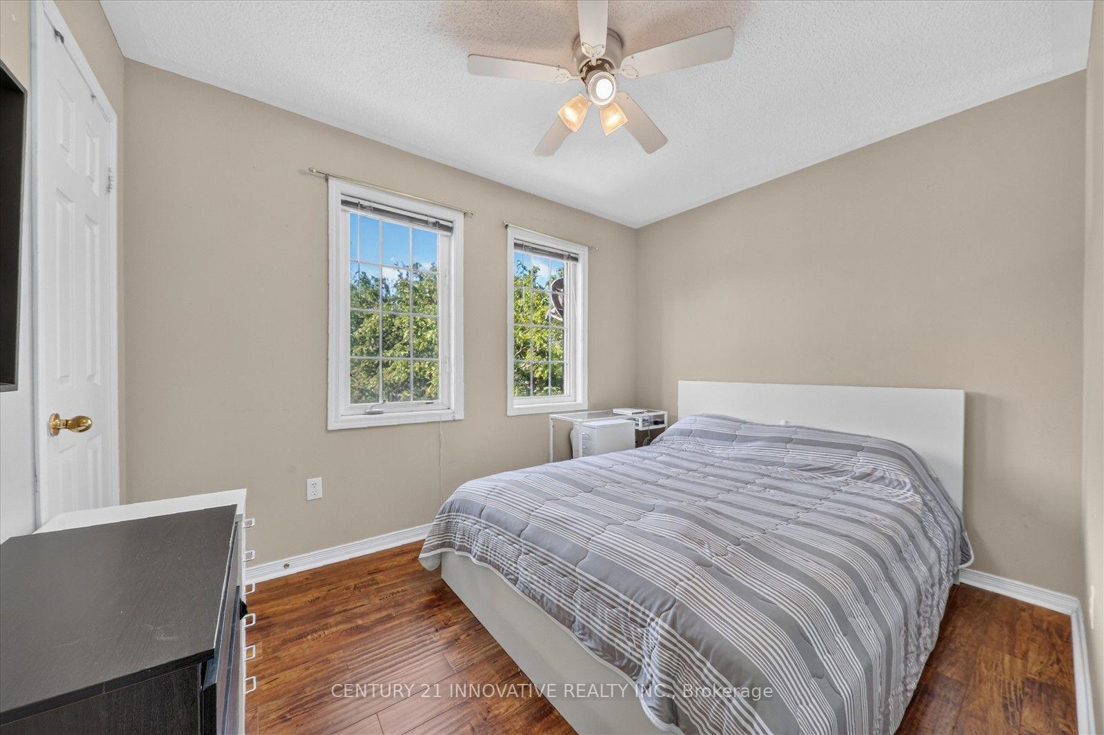 Photo 22 of 28 Eli Shackleton Court, Scarborough, West Hill — HOMEH