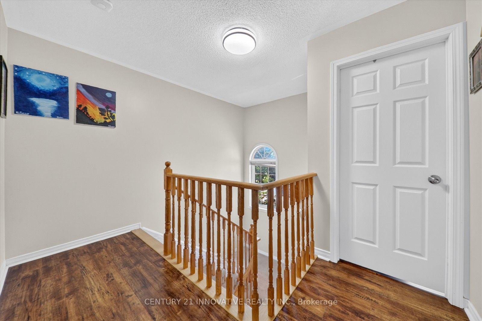 Photo 32 of 28 Eli Shackleton Court, Scarborough, West Hill — HOMEH