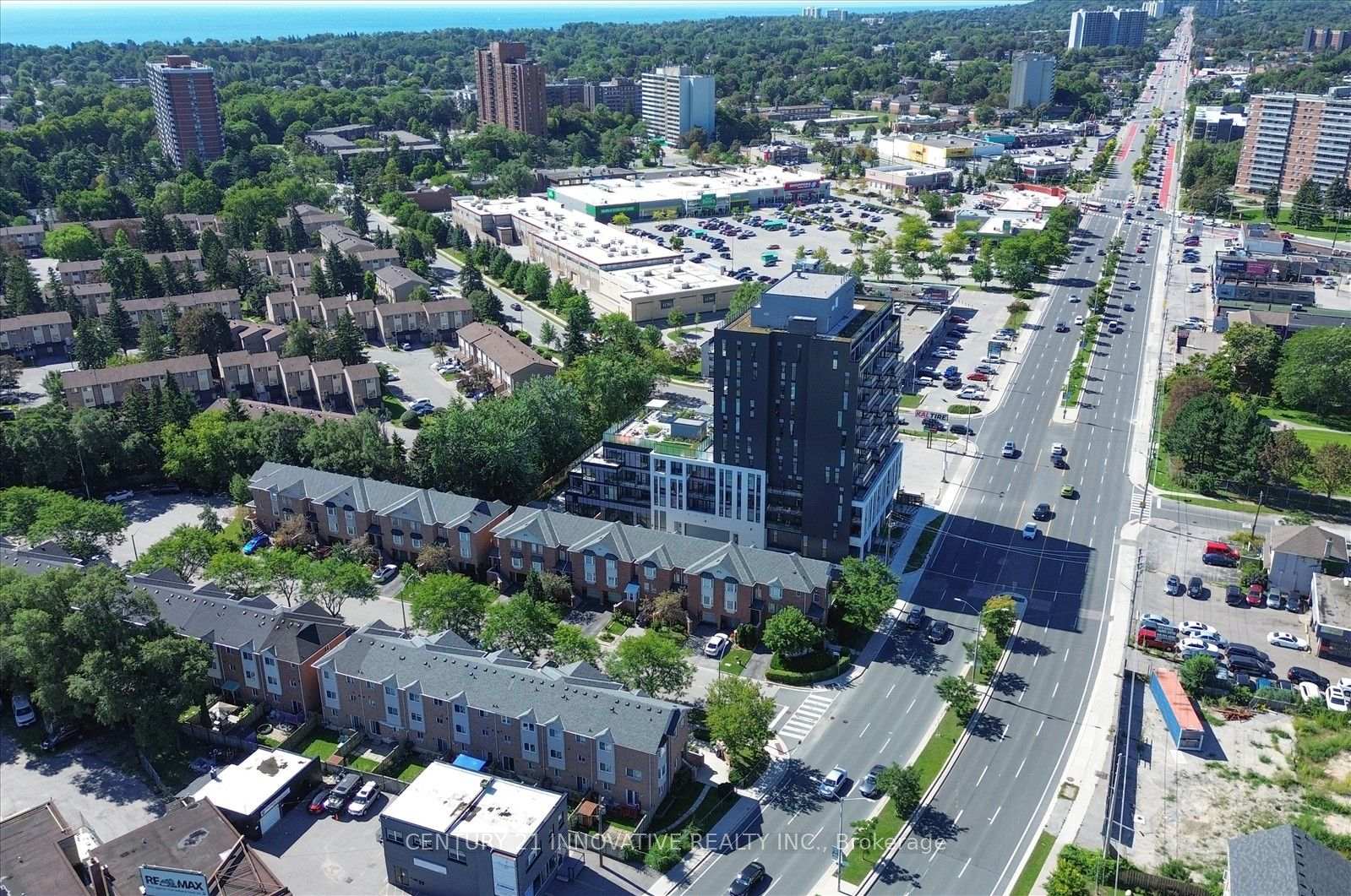 Photo 43 of 28 Eli Shackleton Court, Scarborough, West Hill — HOMEH