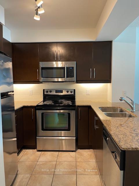 Photo 3 of Unit 706, 1 Scott Street, Toronto, Waterfront Communities — HOMEH