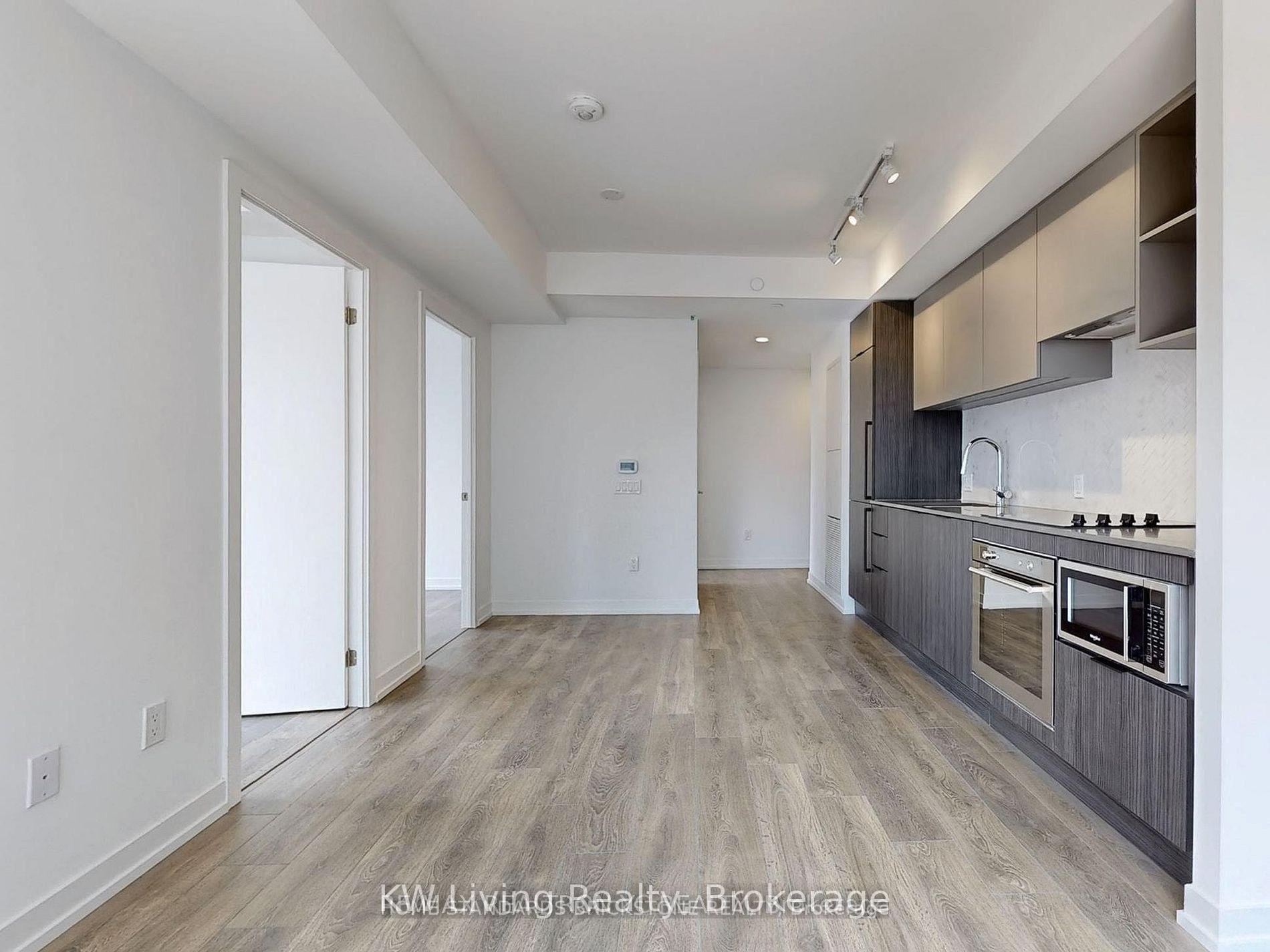 Front of Unit 1106, 82 Dalhousie Street