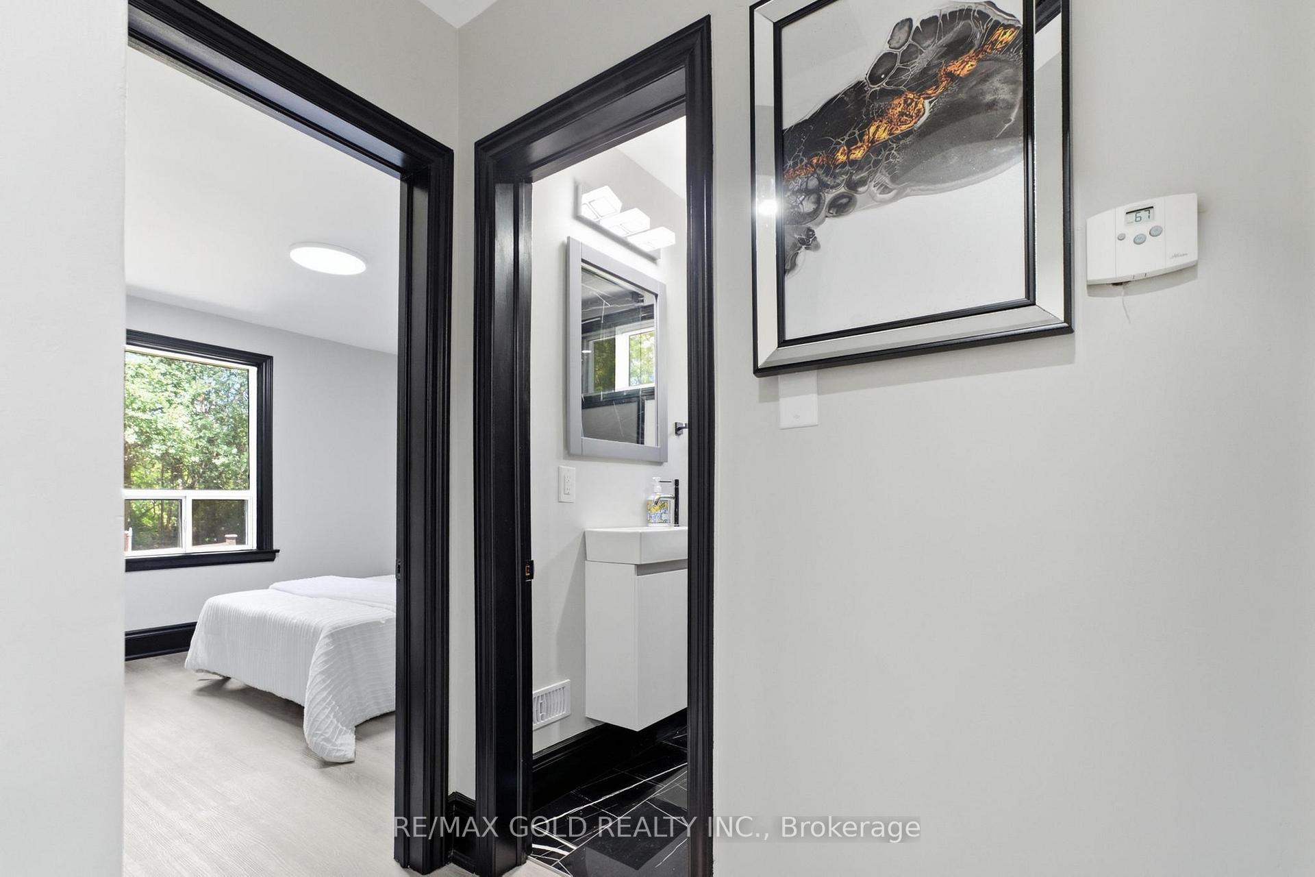 Photo 16 of 2702 Embleton Road, Brampton, Huttonville — HOMEH