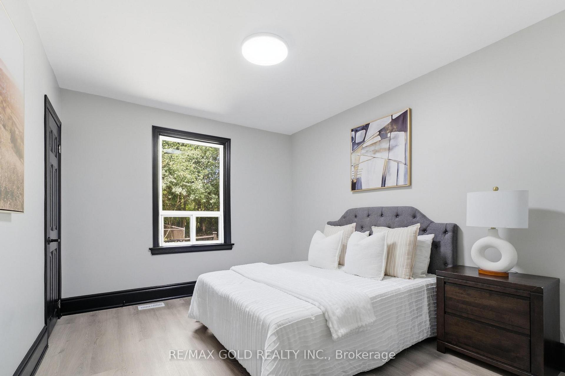Photo 19 of 2702 Embleton Road, Brampton, Huttonville — HOMEH