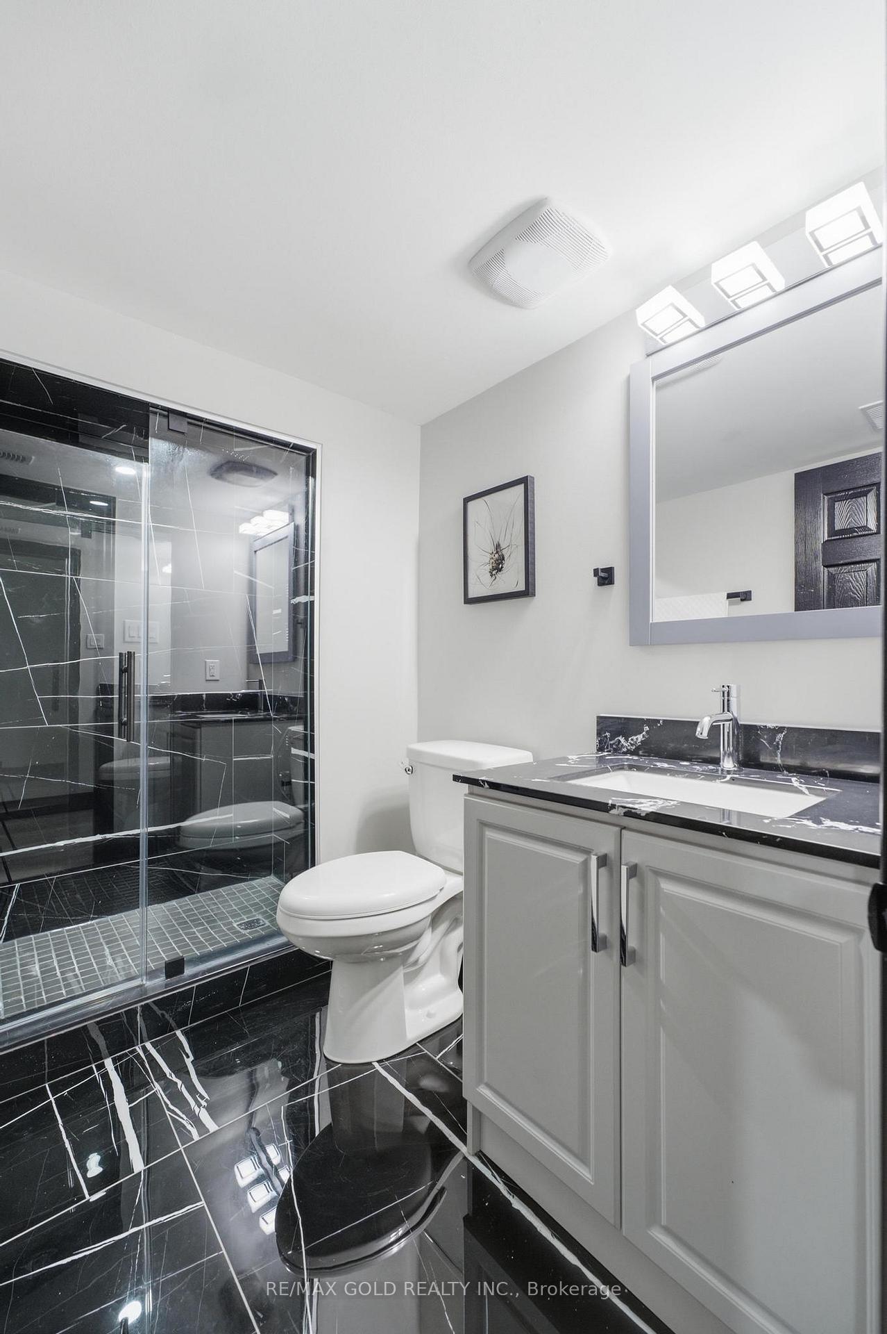 Photo 41 of 2702 Embleton Road, Brampton, Huttonville — HOMEH