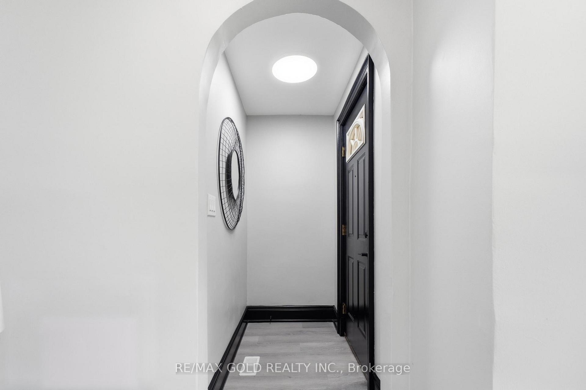 Photo 44 of 2702 Embleton Road, Brampton, Huttonville — HOMEH