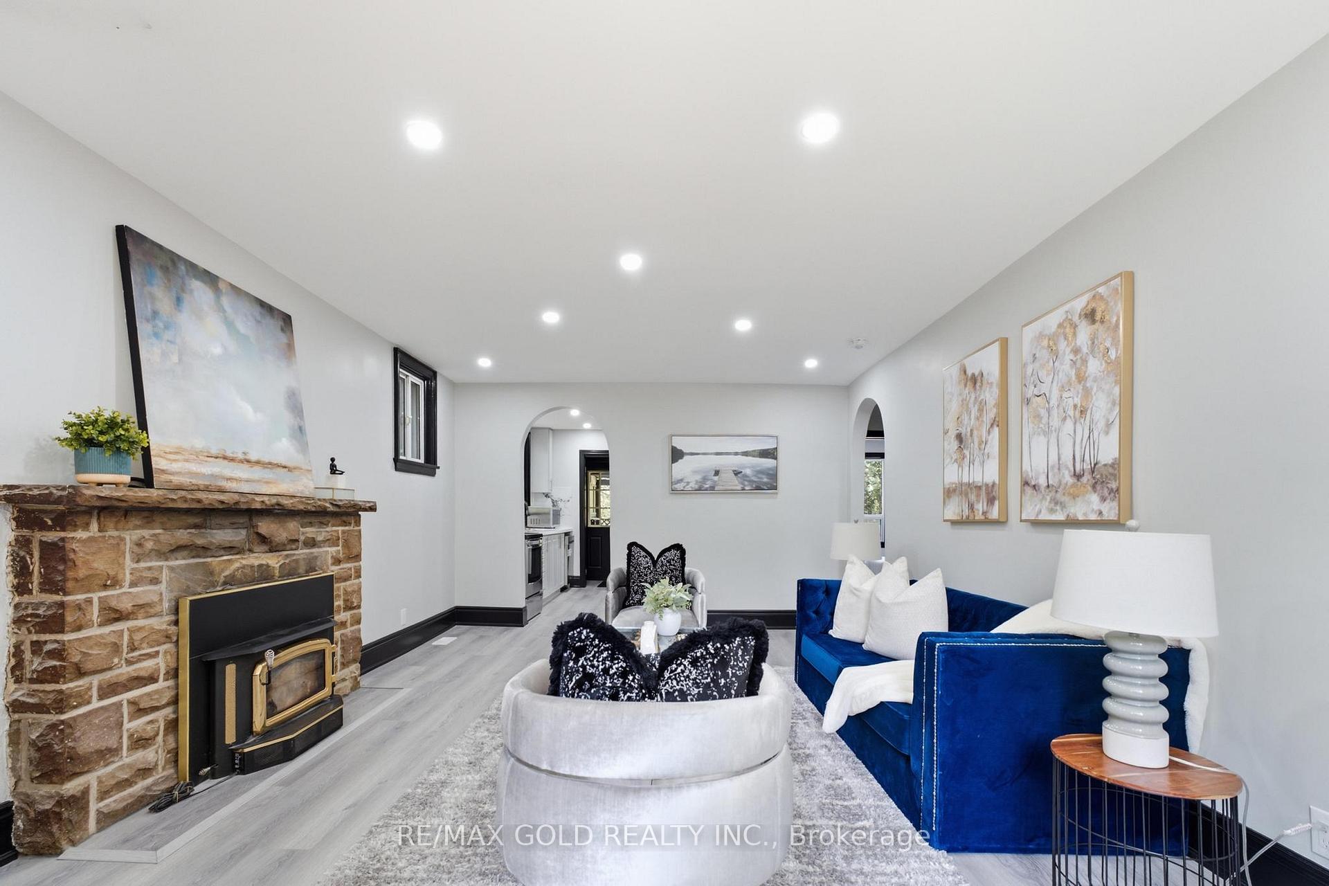 Photo 46 of 2702 Embleton Road, Brampton, Huttonville — HOMEH