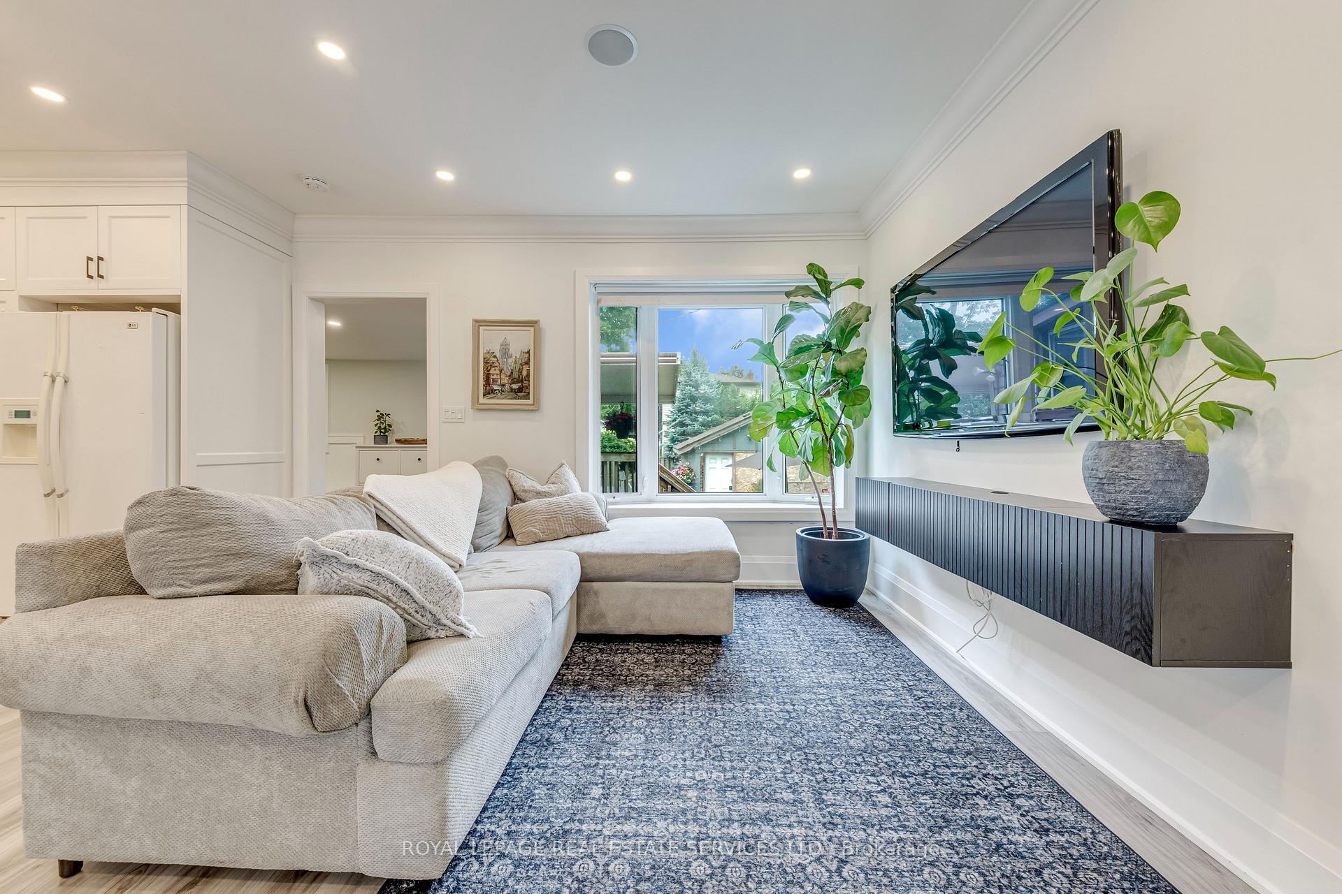 Photo 12 of 6 Rembe Avenue, Hamilton, Hamilton Beach — HOMEH