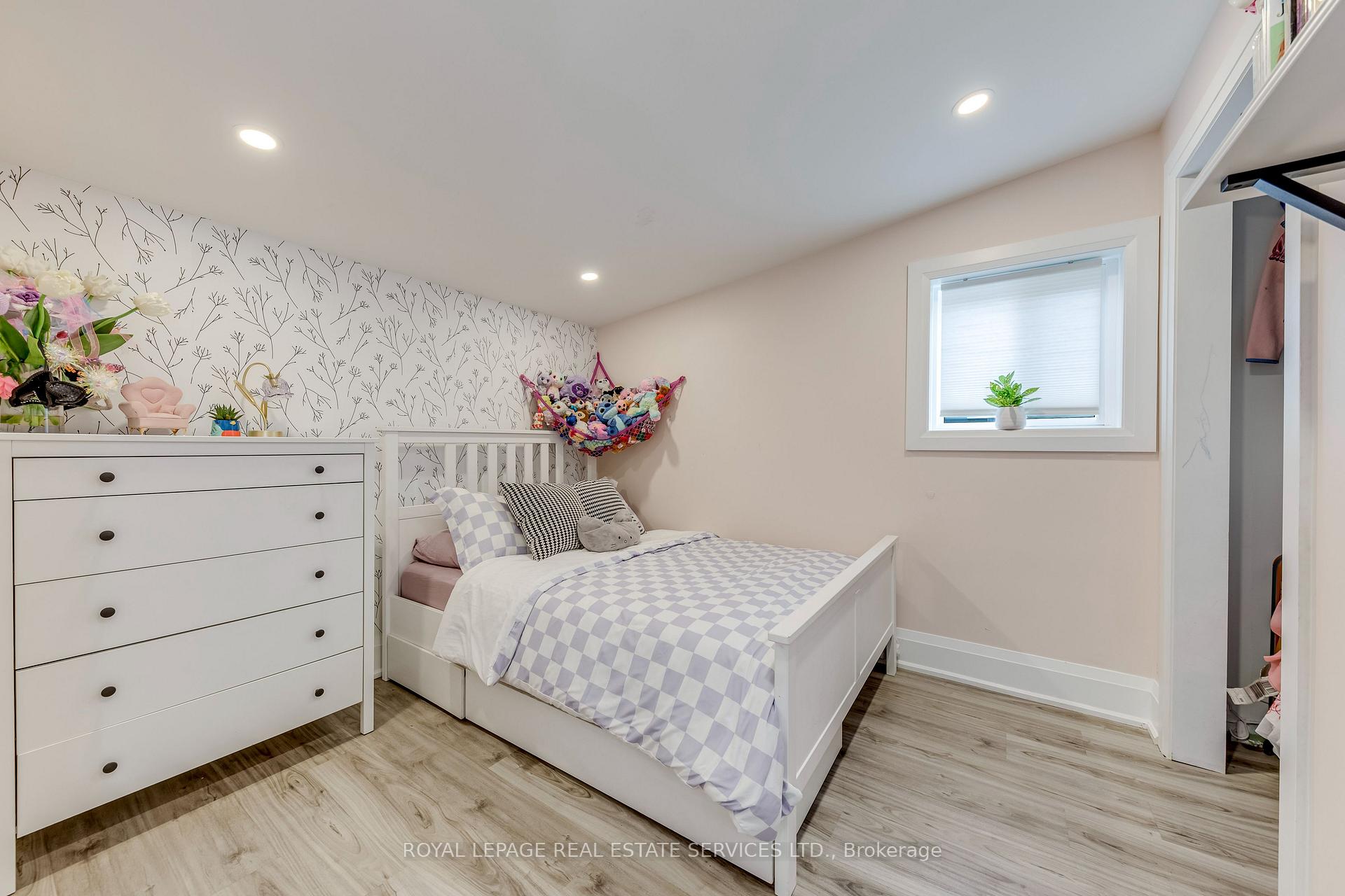 Photo 27 of 6 Rembe Avenue, Hamilton, Hamilton Beach — HOMEH