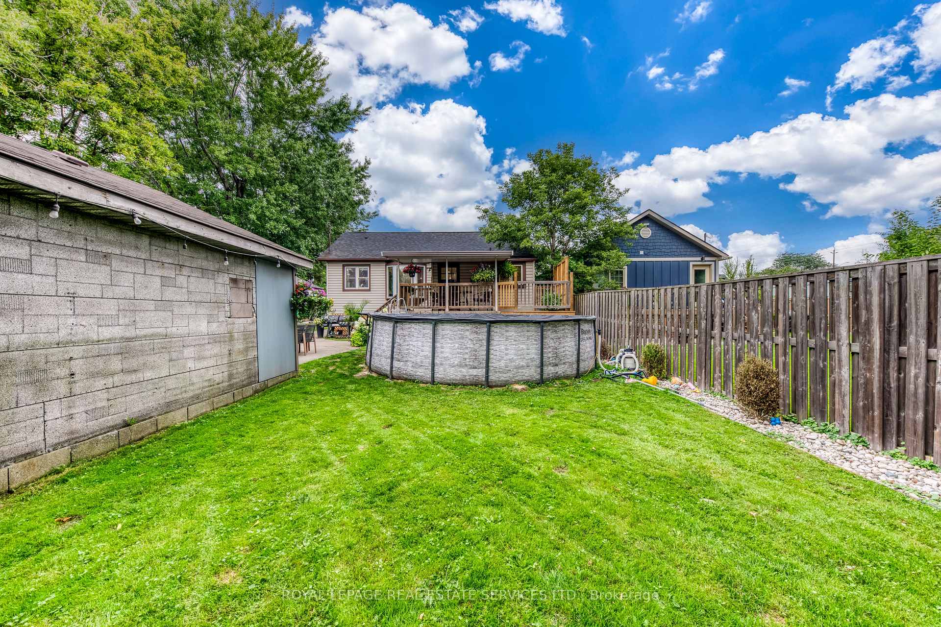 Photo 39 of 6 Rembe Avenue, Hamilton, Hamilton Beach — HOMEH