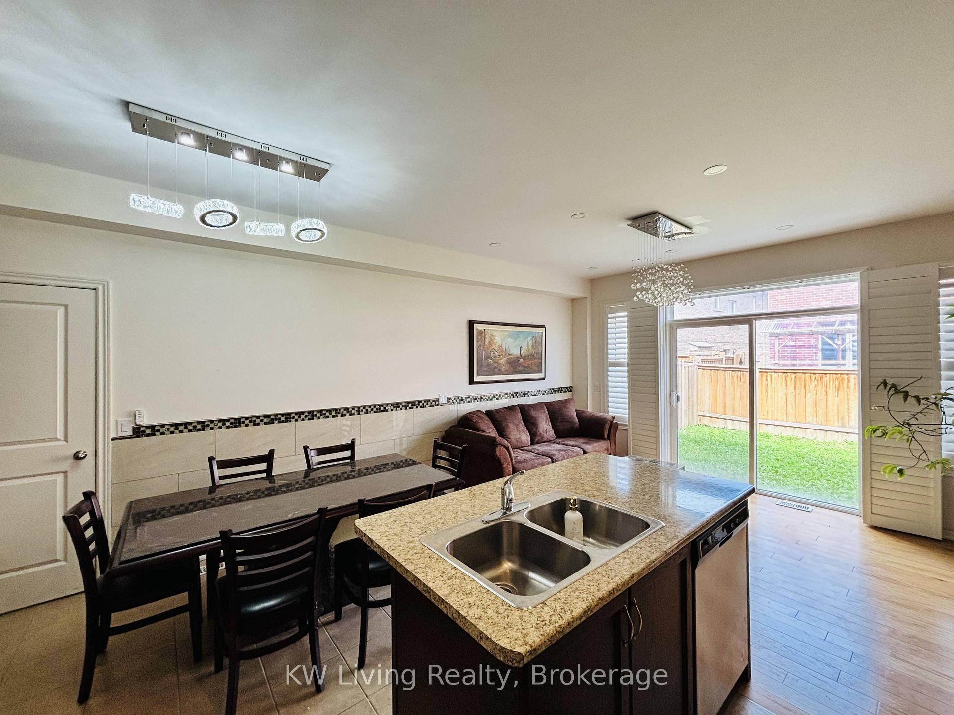 Photo 8 of 12 Rangemore Road, Brampton, Northwest Brampton — HOMEH