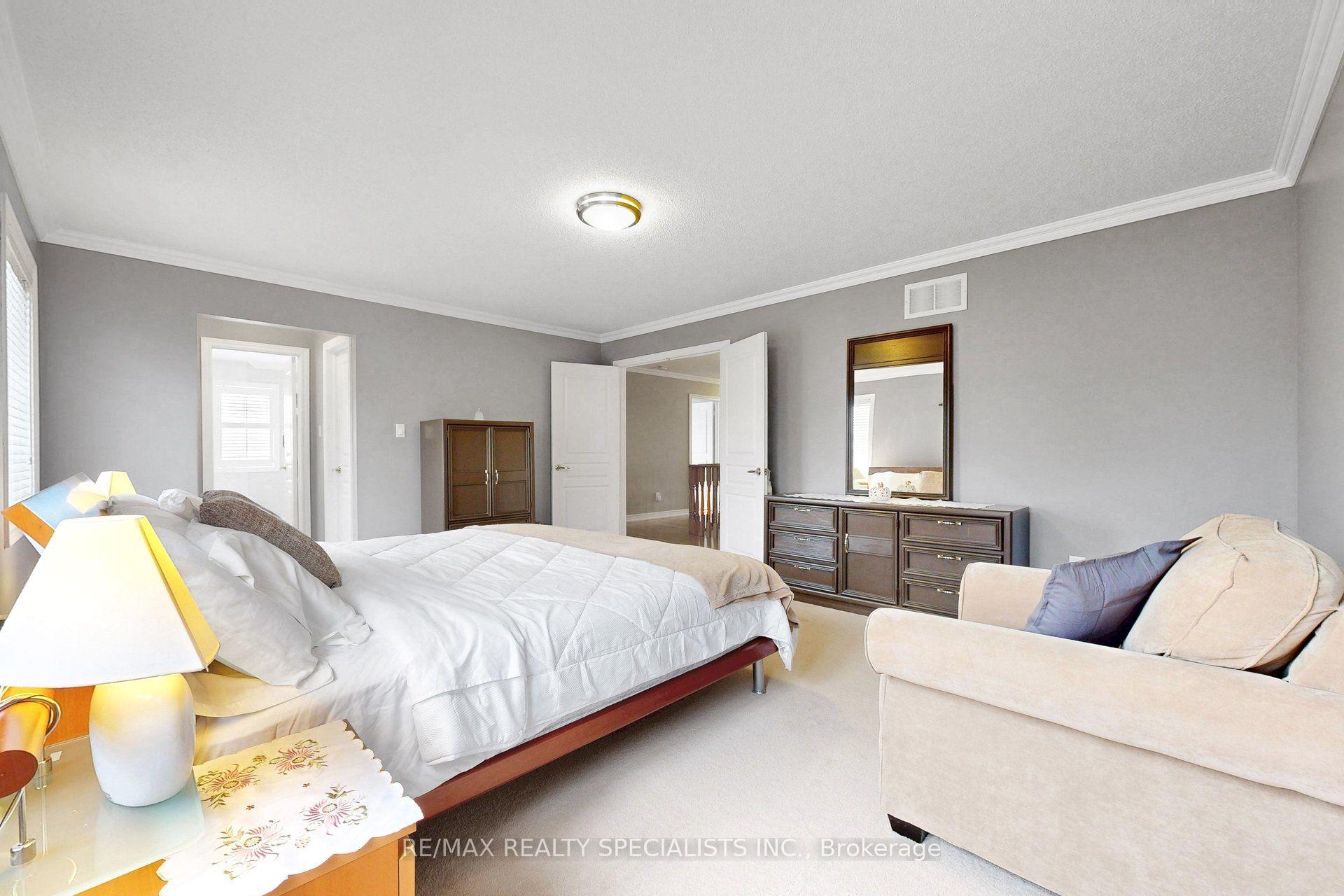 Photo 33 of 1239 Fox Crescent, Milton, Dempsey — HOMEH