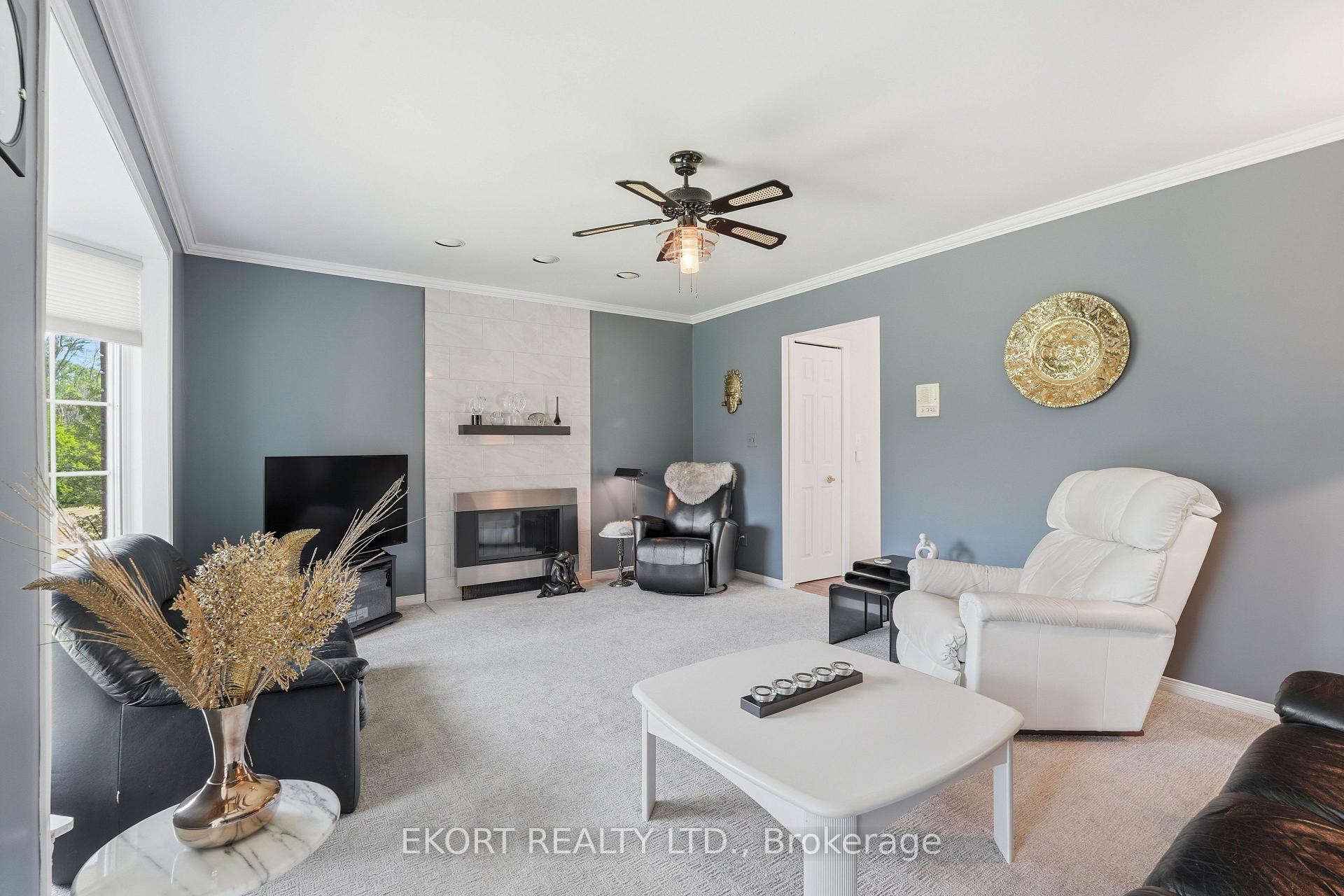 Photo 23 of 53 O'neill Drive, Belleville, Belleville Ward — HOMEH