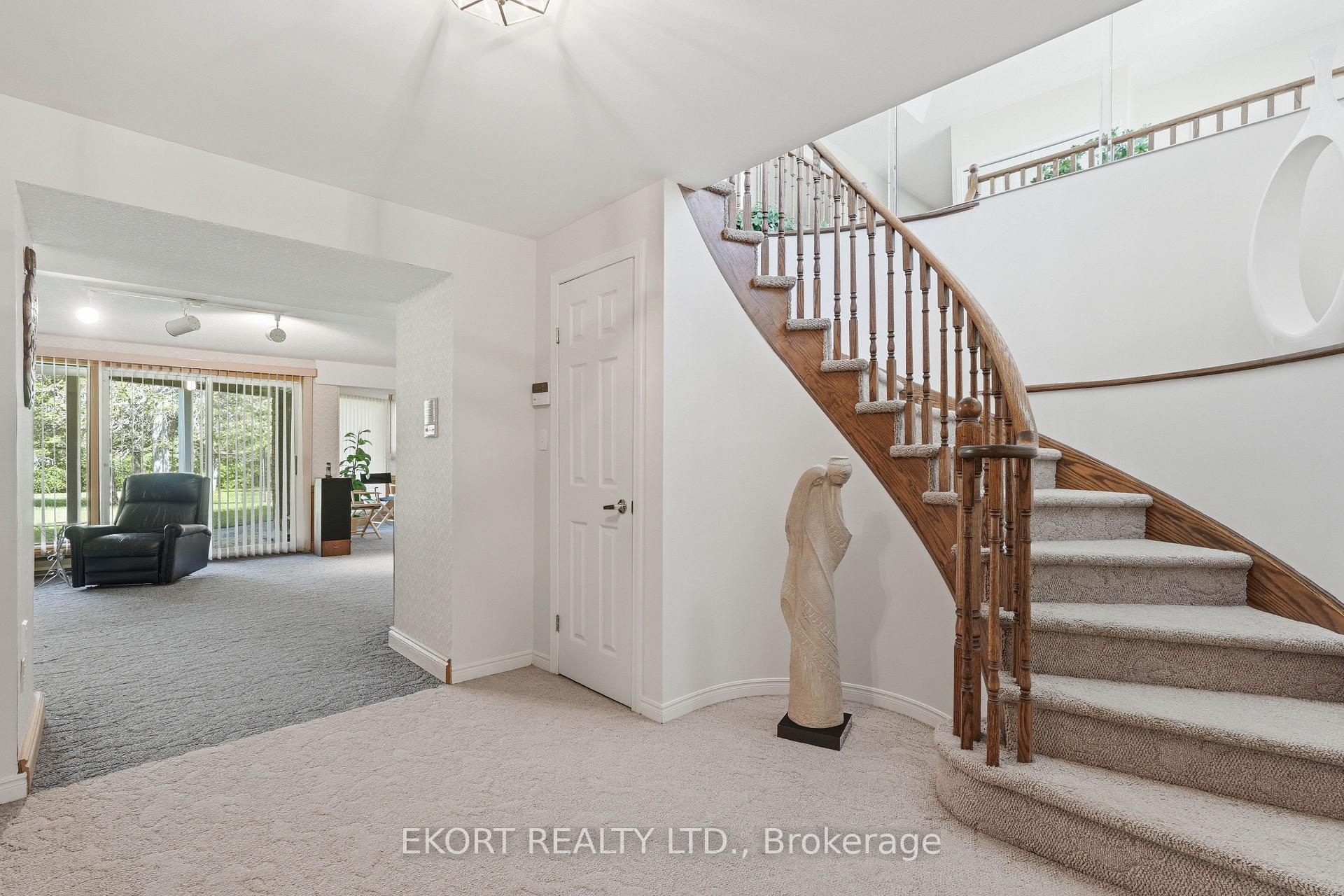 Photo 33 of 53 O'neill Drive, Belleville, Belleville Ward — HOMEH