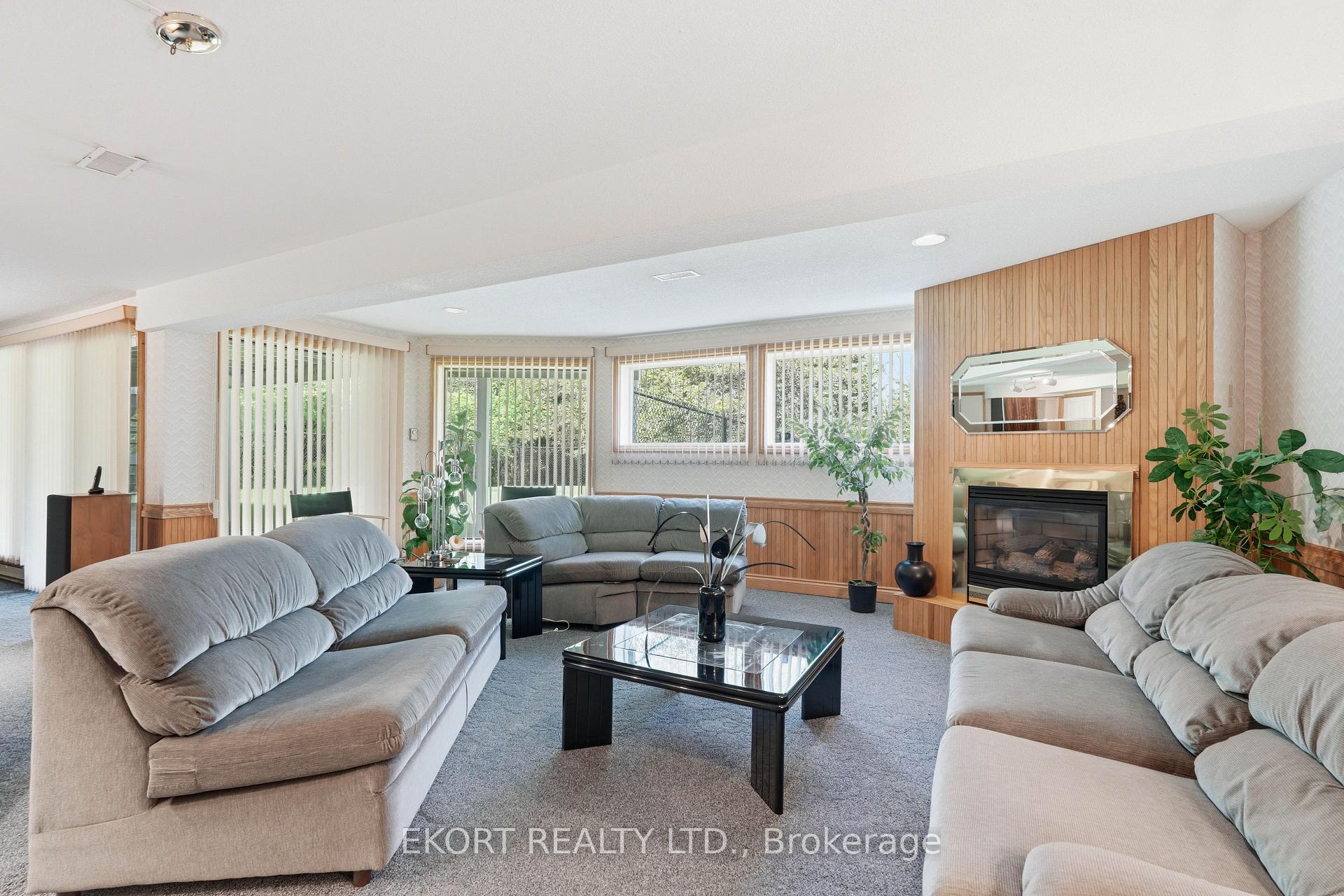 Photo 37 of 53 O'neill Drive, Belleville, Belleville Ward — HOMEH