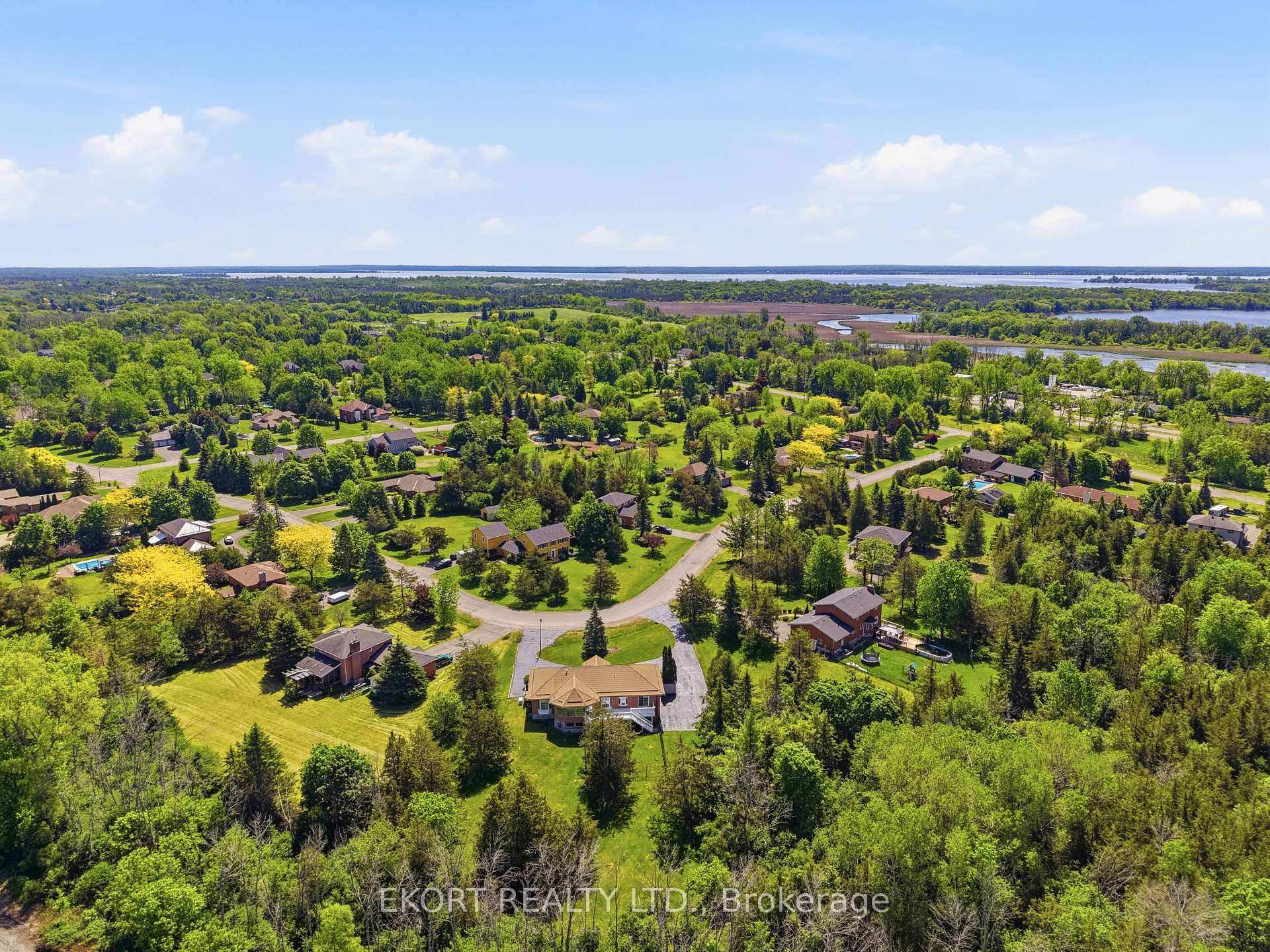 Photo 49 of 53 O'neill Drive, Belleville, Belleville Ward — HOMEH