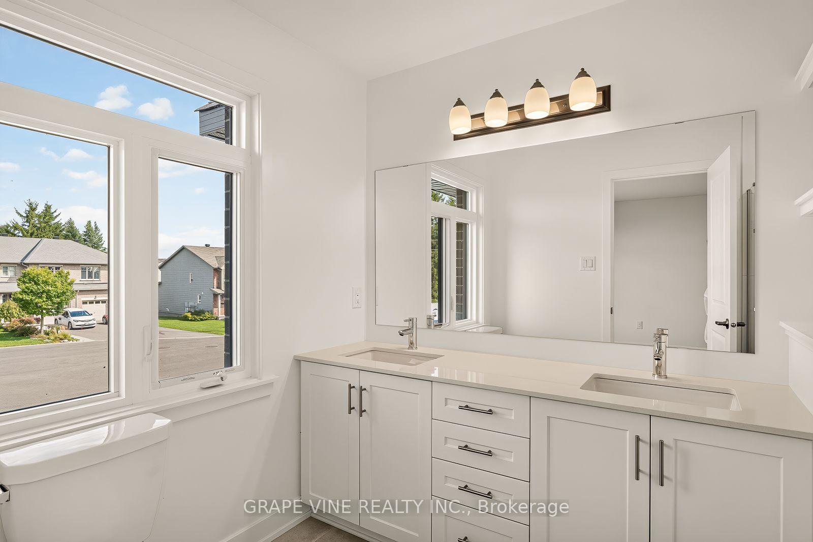 Photo 24 of 451 Haresfield Court, Ottawa, Riverside South/Gloucester Glen — HOMEH