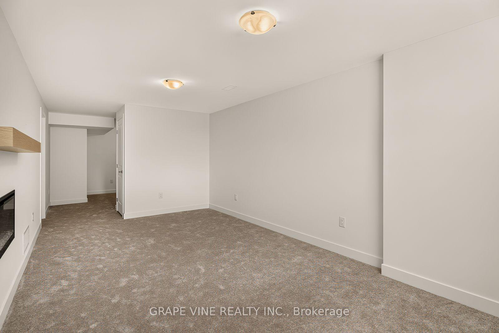 Photo 32 of 451 Haresfield Court, Ottawa, Riverside South/Gloucester Glen — HOMEH