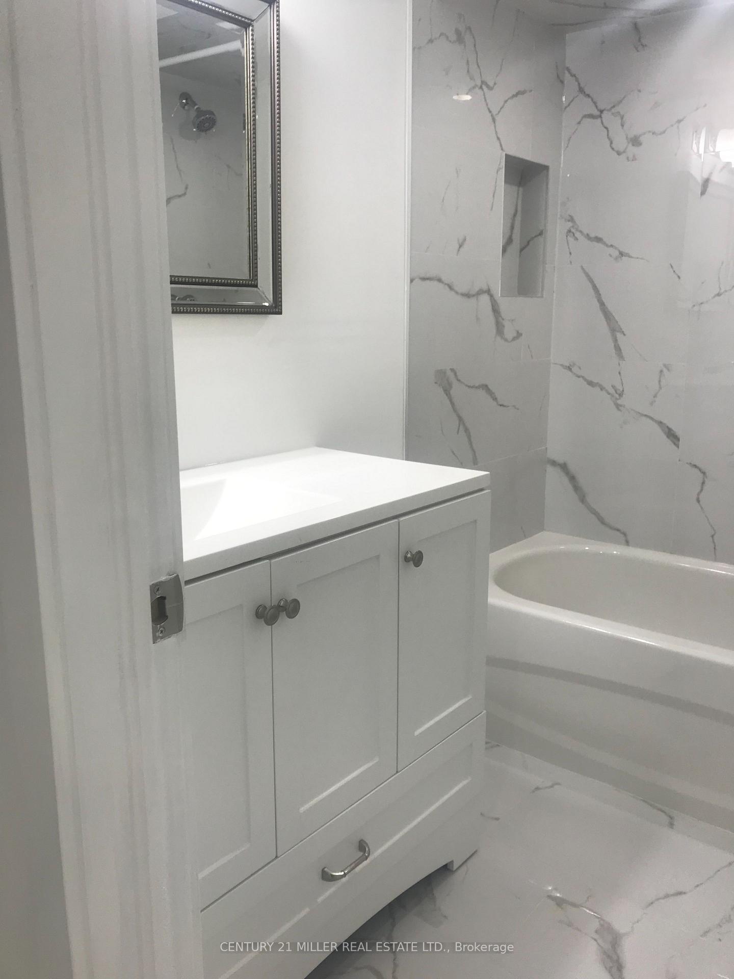 Photo 10 of 5655 Kellandy Run, Mississauga, Churchill Meadows — HOMEH