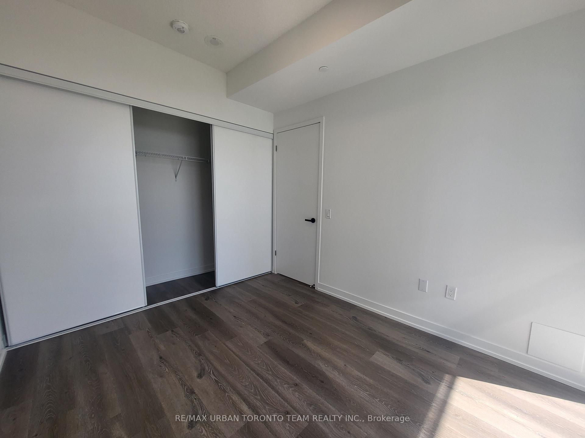 Photo 6 of Unit 3905, 225 Commerce Street, Vaughan, Vaughan Corporate Centre — HOMEH