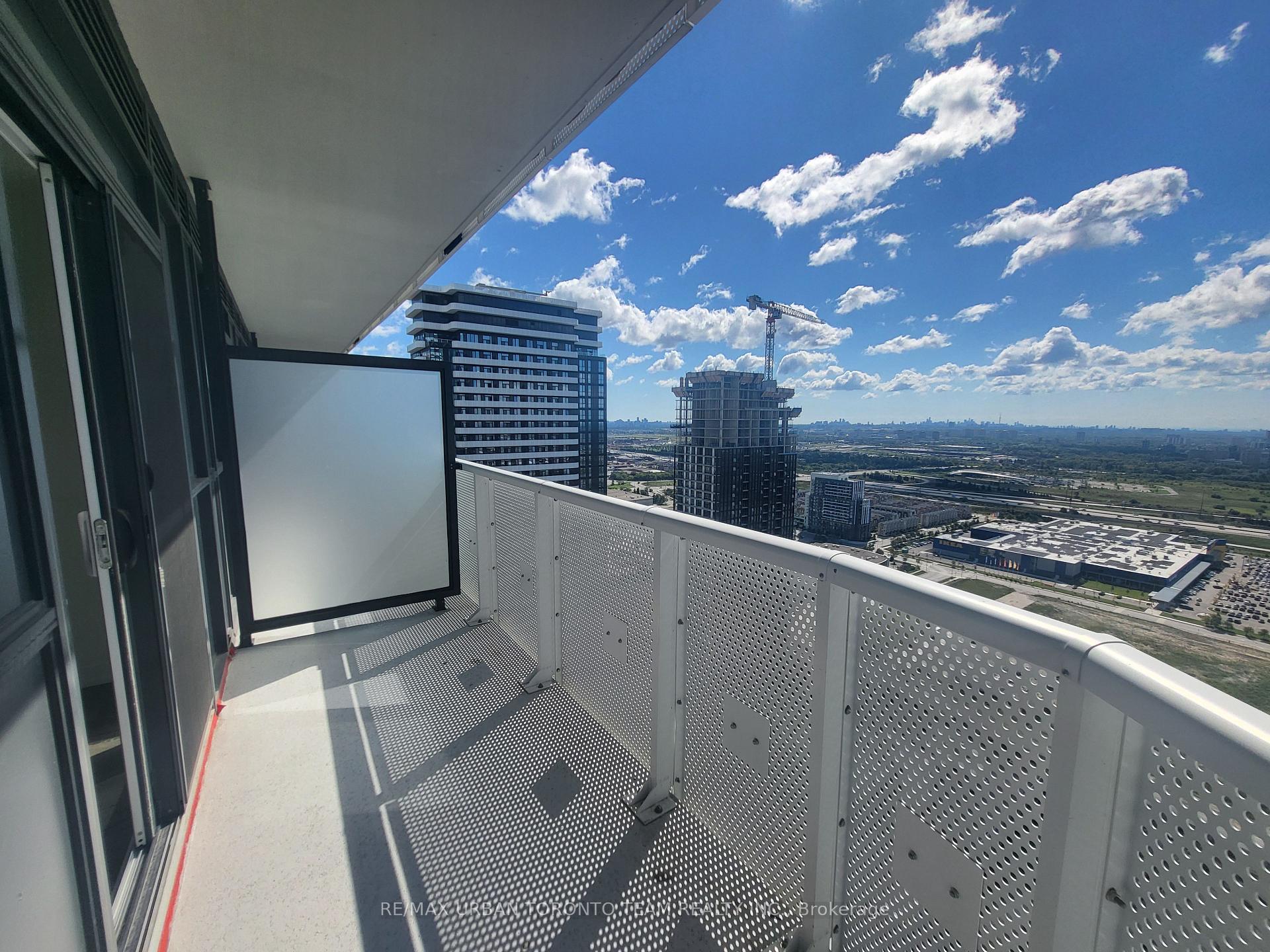 Photo 8 of Unit 3905, 225 Commerce Street, Vaughan, Vaughan Corporate Centre — HOMEH