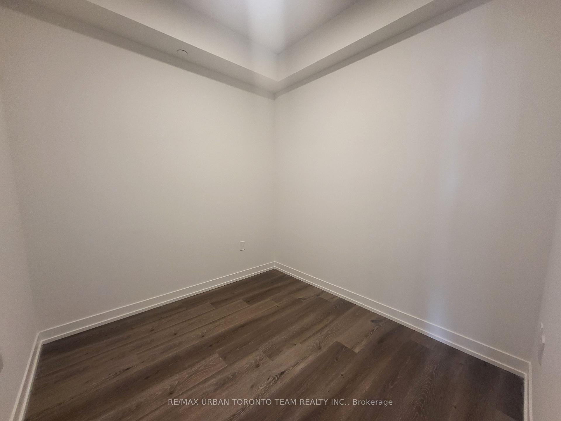 Photo 11 of Unit 3905, 225 Commerce Street, Vaughan, Vaughan Corporate Centre — HOMEH