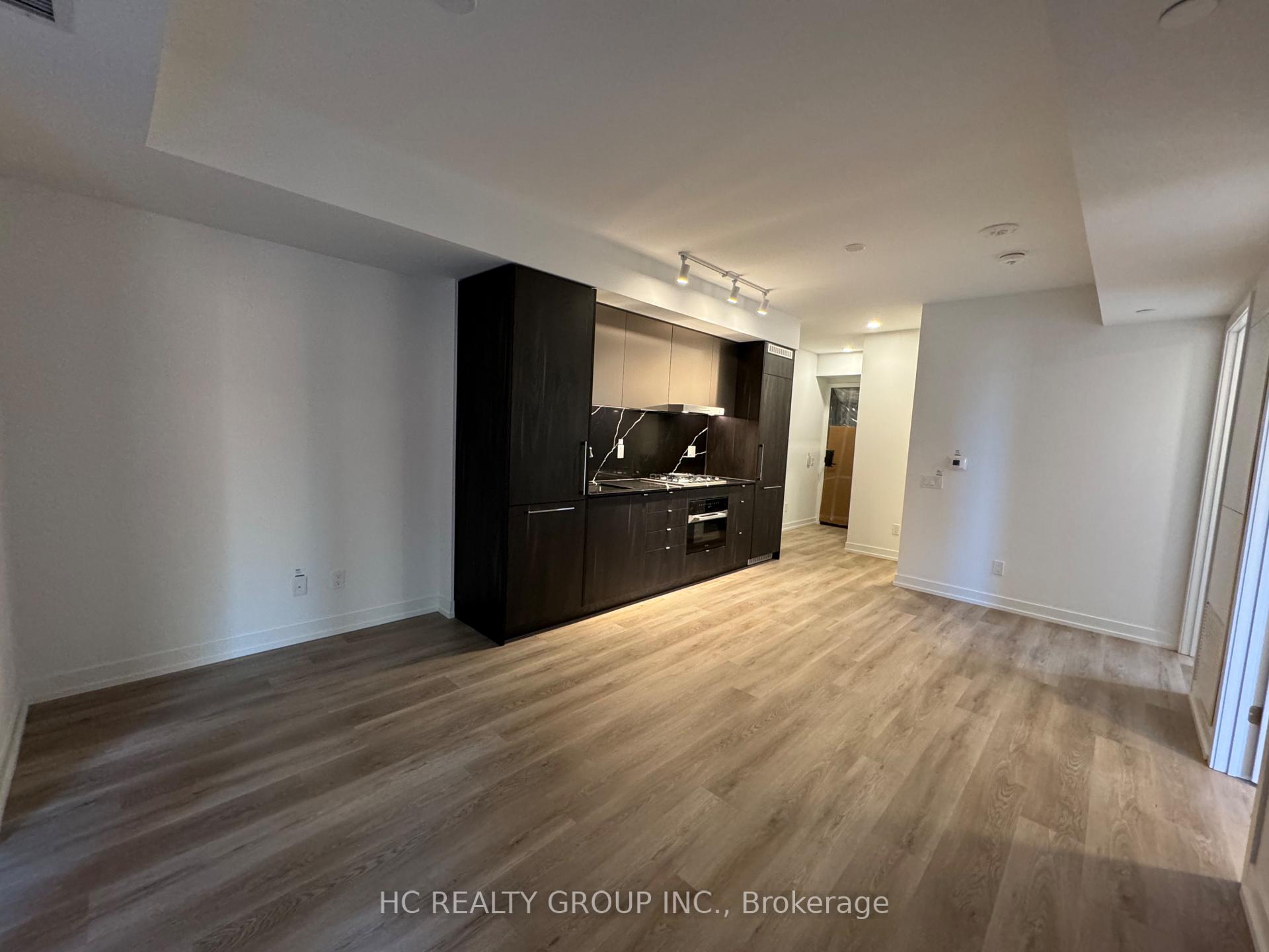 Photo 4 of Unit 608, 771 Yonge Street, Toronto, Rosedale-Moore Park — HOMEH