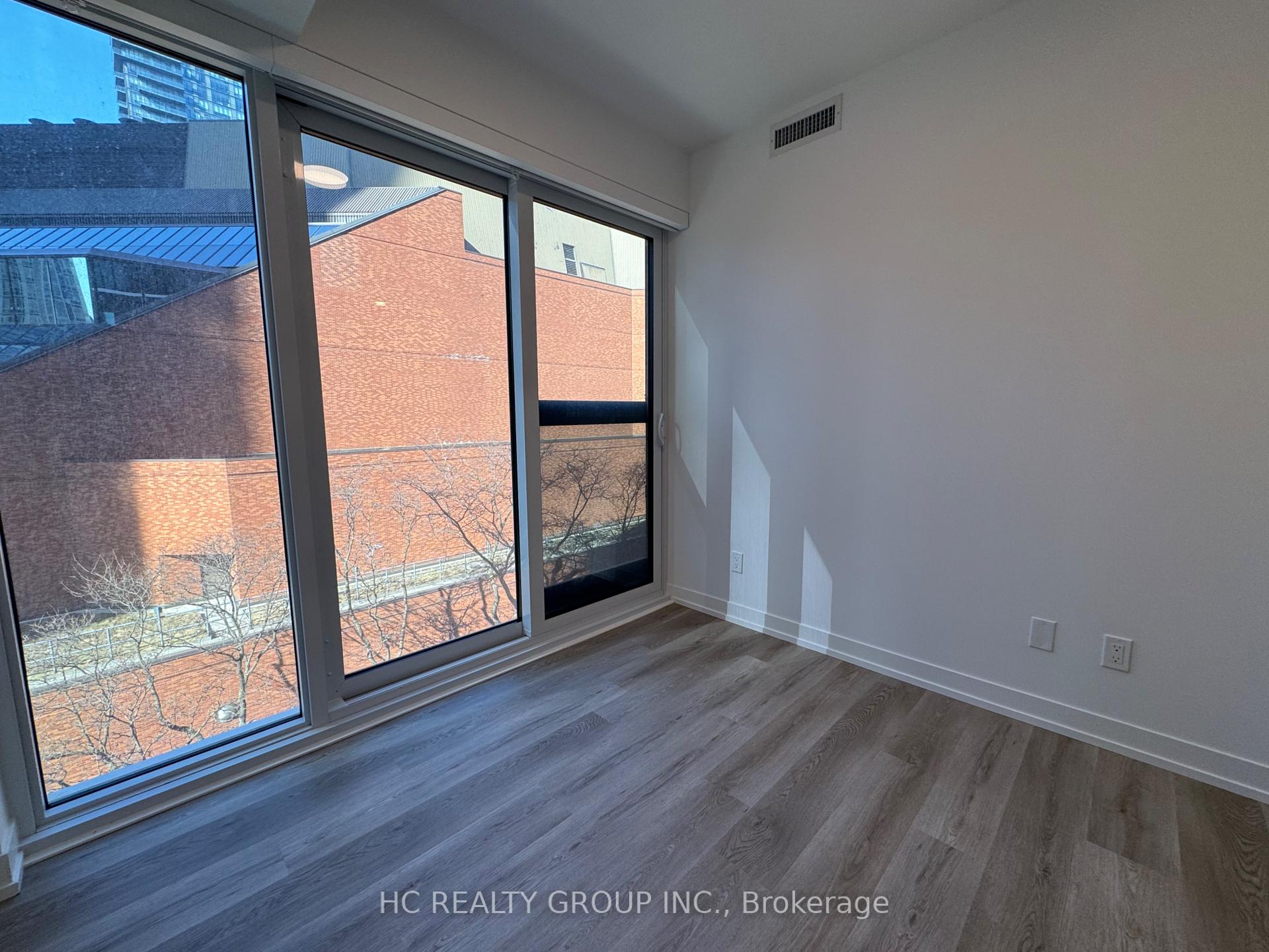 Photo 12 of Unit 608, 771 Yonge Street, Toronto, Rosedale-Moore Park — HOMEH