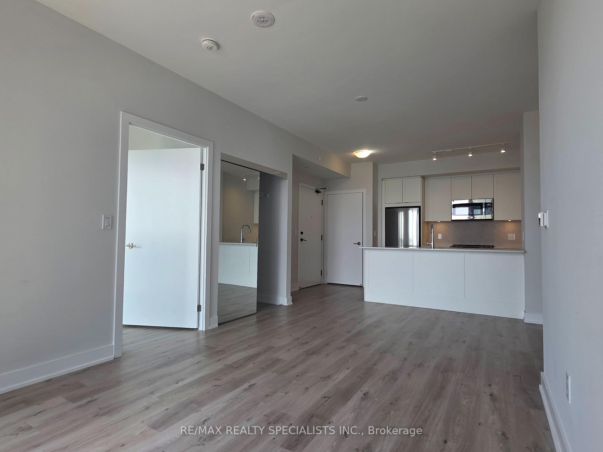 Photo 9 of Unit 1407, 430 Square One Drive, Mississauga, City Centre — HOMEH