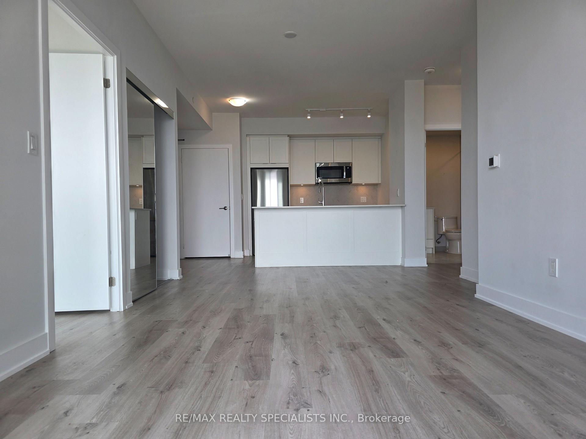 Photo 10 of Unit 1407, 430 Square One Drive, Mississauga, City Centre — HOMEH