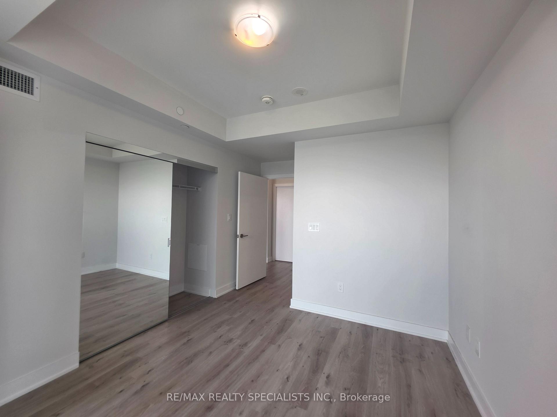 Photo 15 of Unit 1407, 430 Square One Drive, Mississauga, City Centre — HOMEH