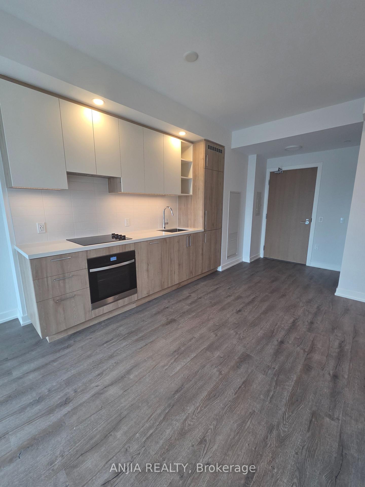 Photo 7 of Unit 1509, 5 Meadowdale Road, Vaughan, Vaughan Corporate Centre — HOMEH