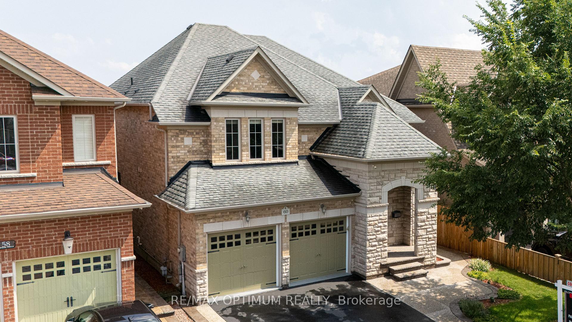 Photo 3 of 60 Impulse Circle, Brampton, Credit Valley — HOMEH